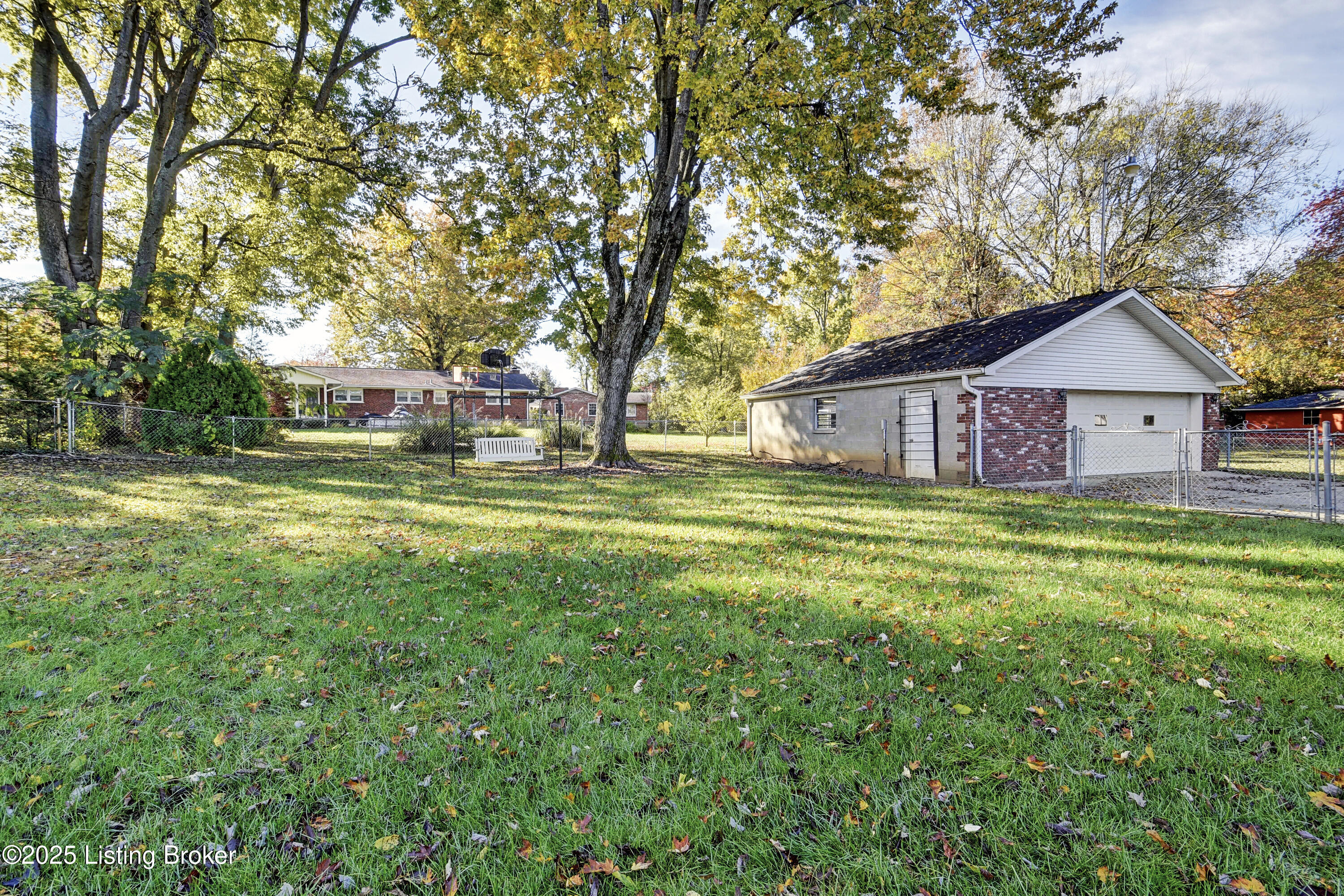 5004 Cedar Brook Ct