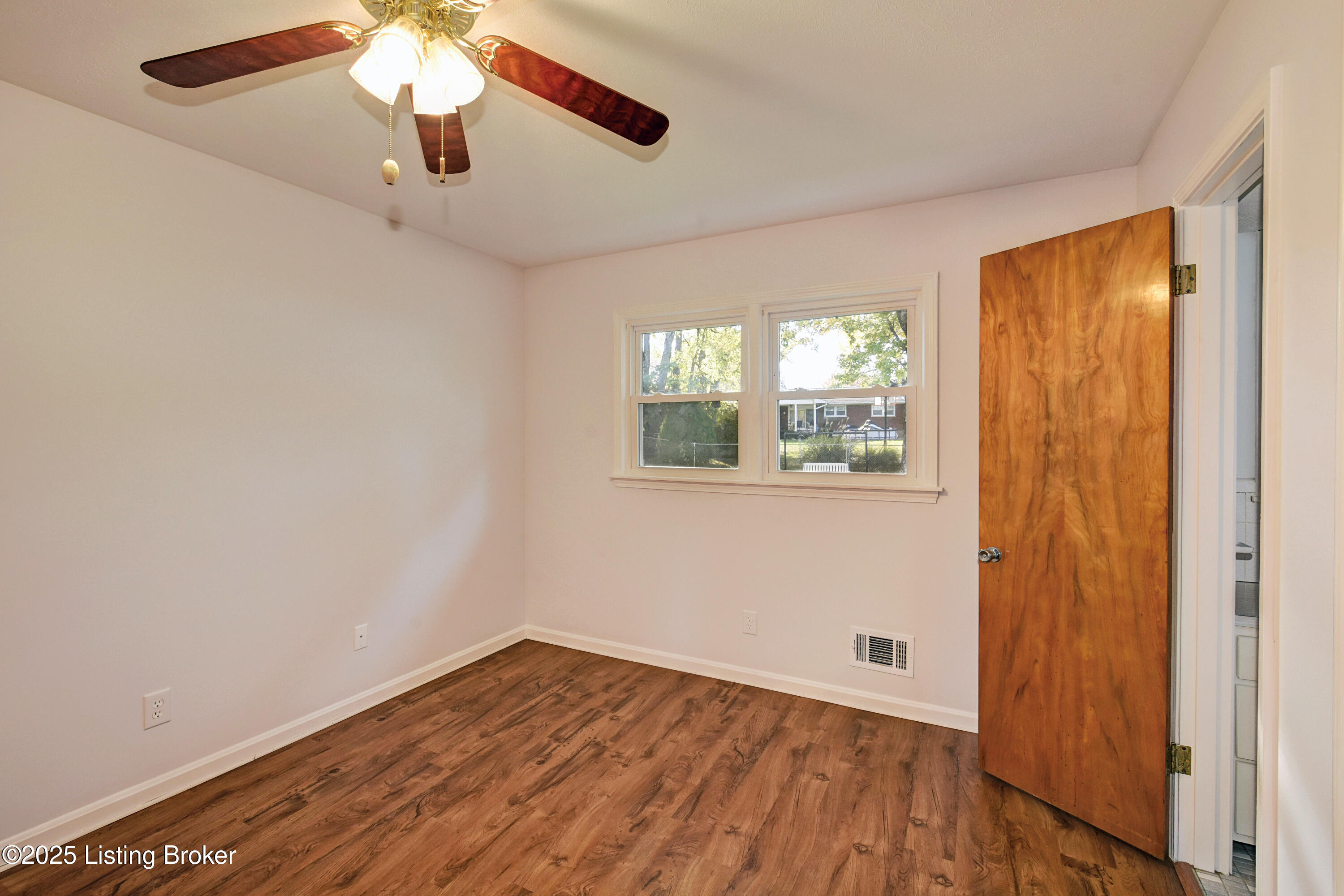 5004 Cedar Brook Ct