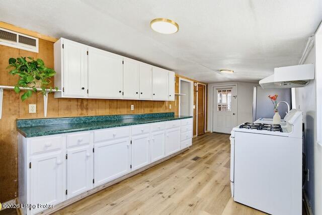 10909 Harrison Ln