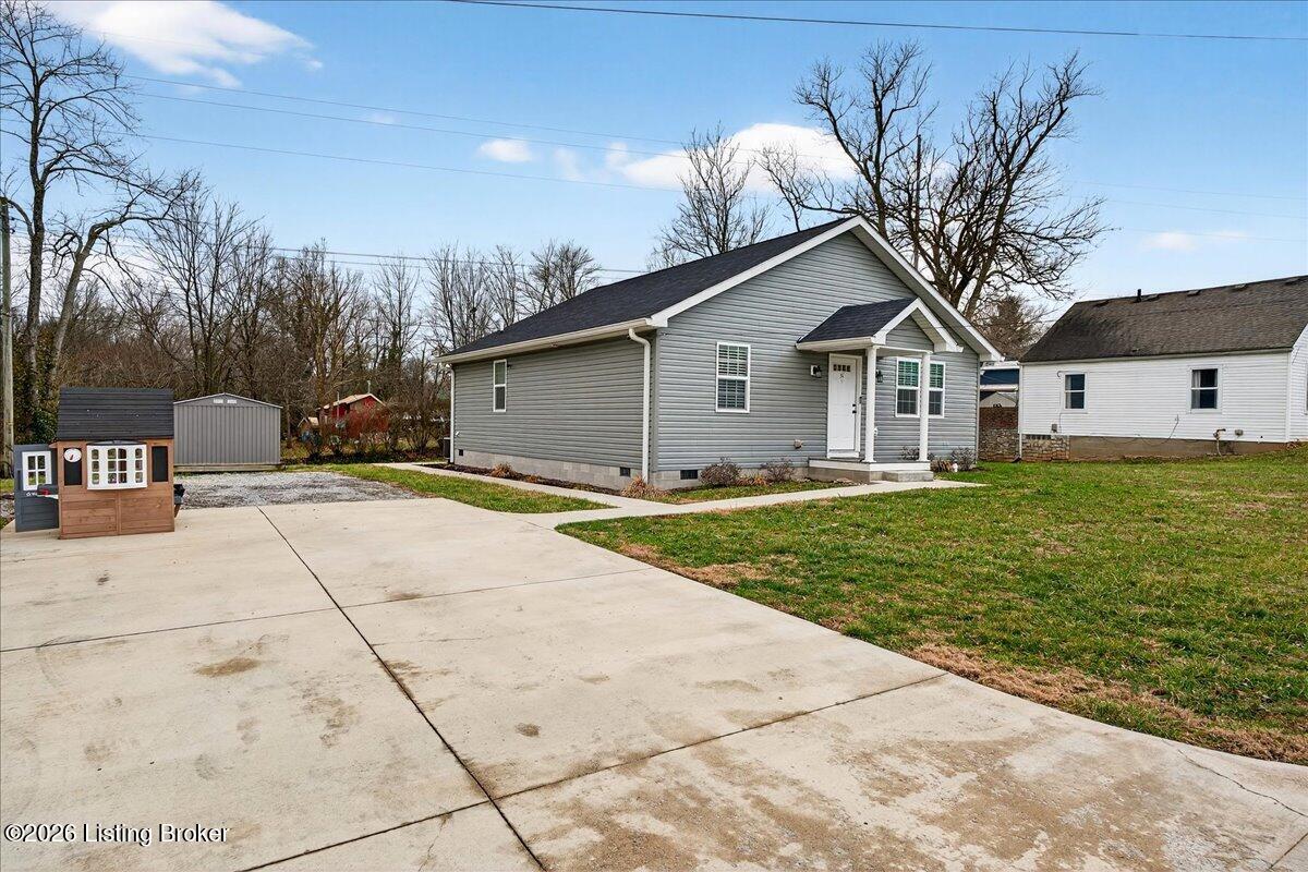 31 Wallace Ave