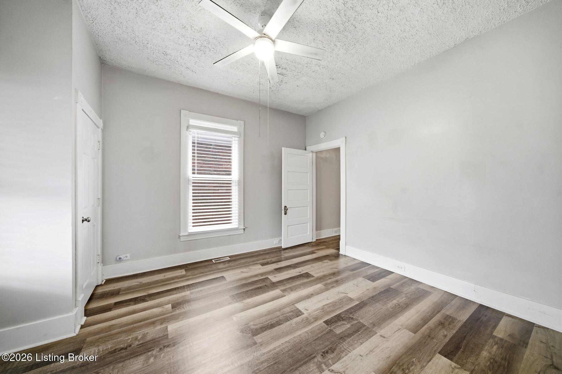 1416 Berry Blvd