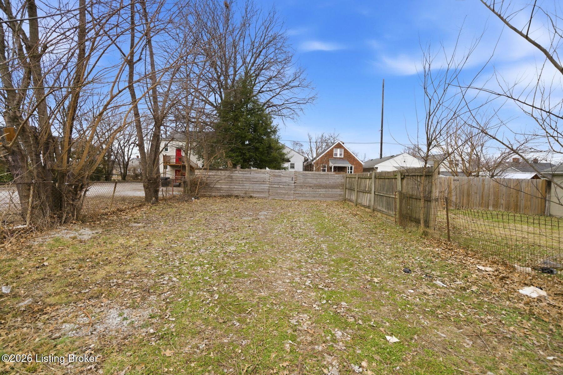 1416 Berry Blvd