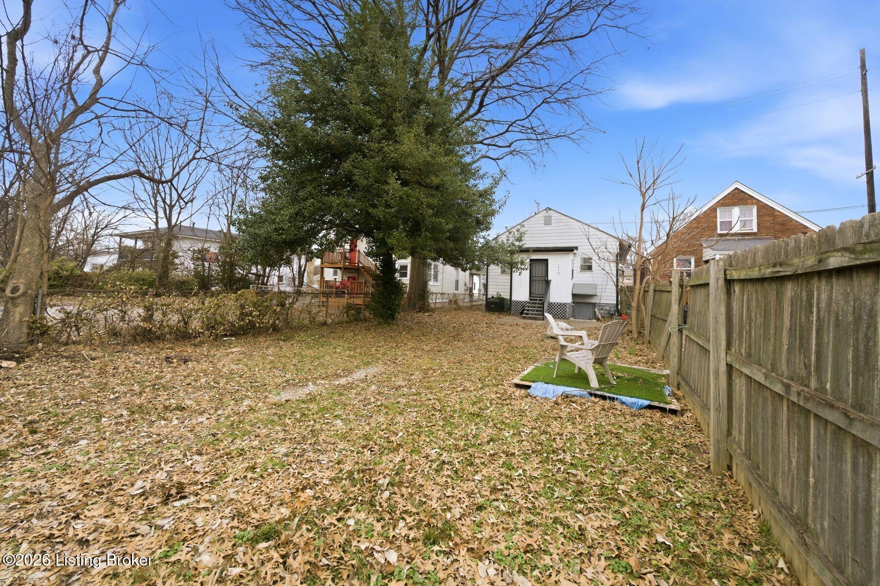 1416 Berry Blvd