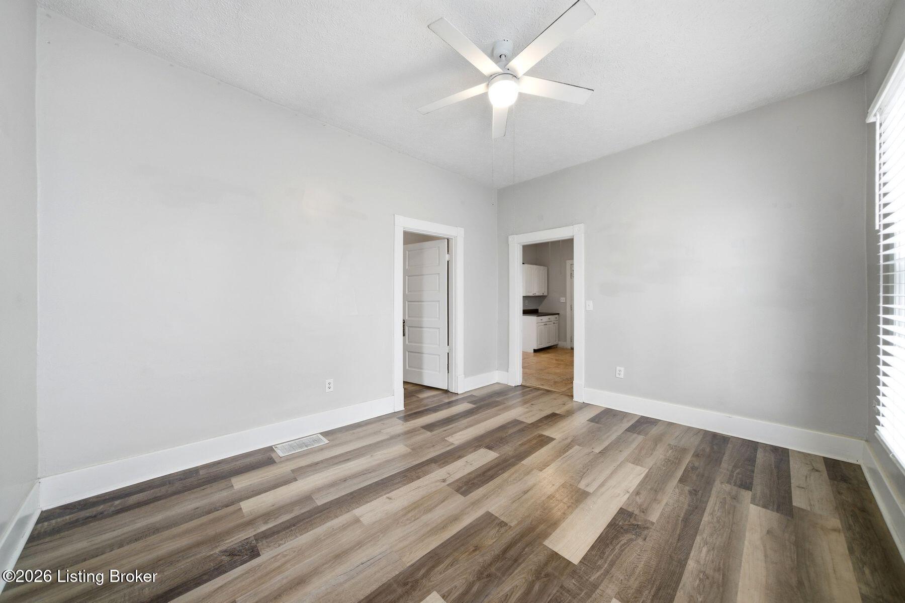 1416 Berry Blvd