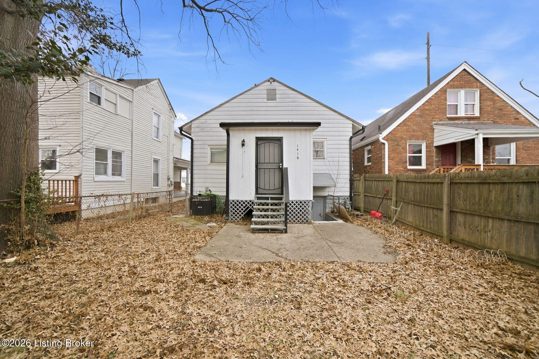1416 Berry Blvd