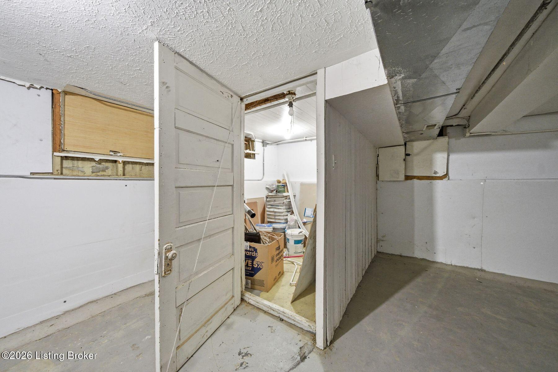 1416 Berry Blvd