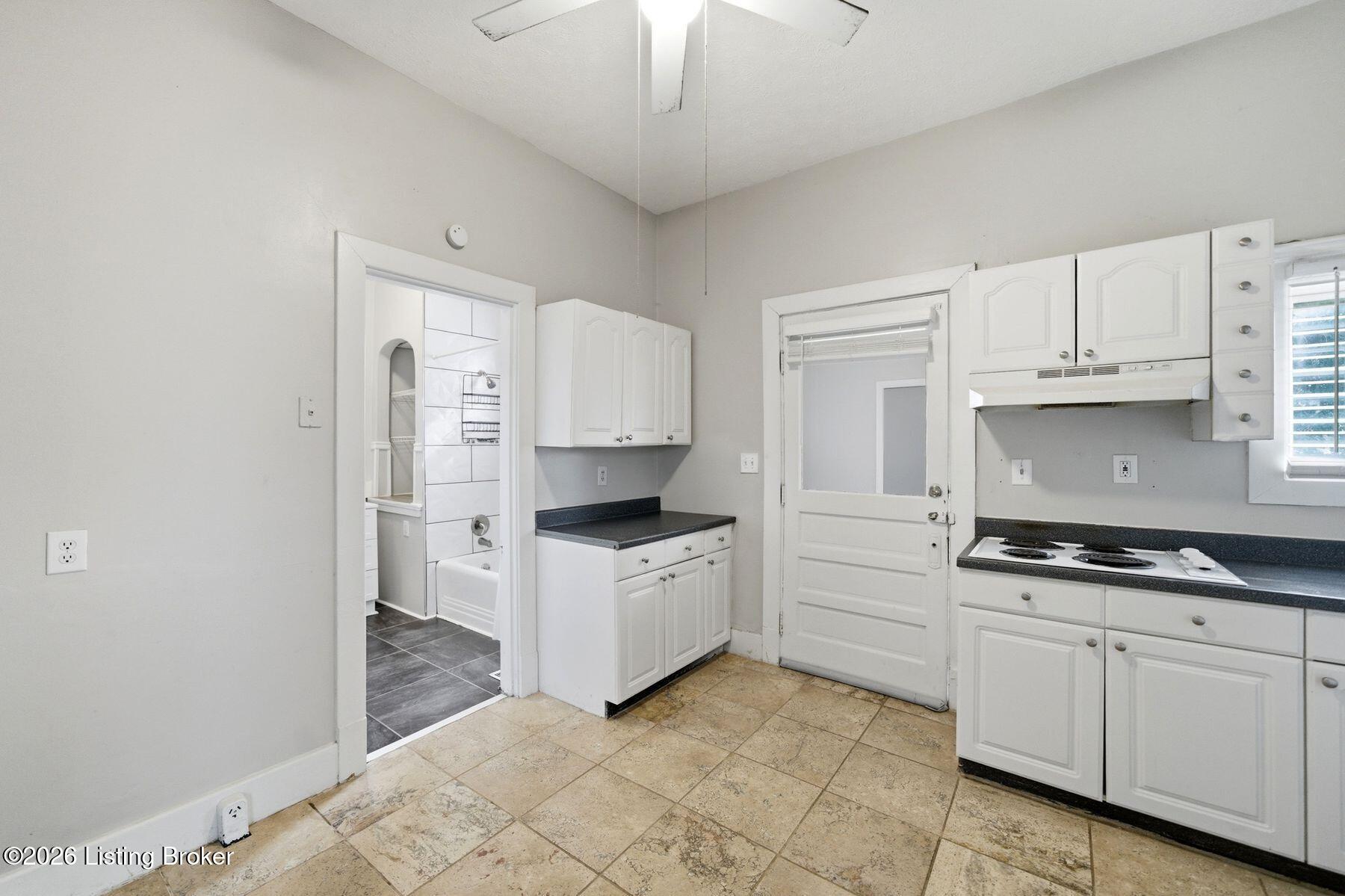 1416 Berry Blvd