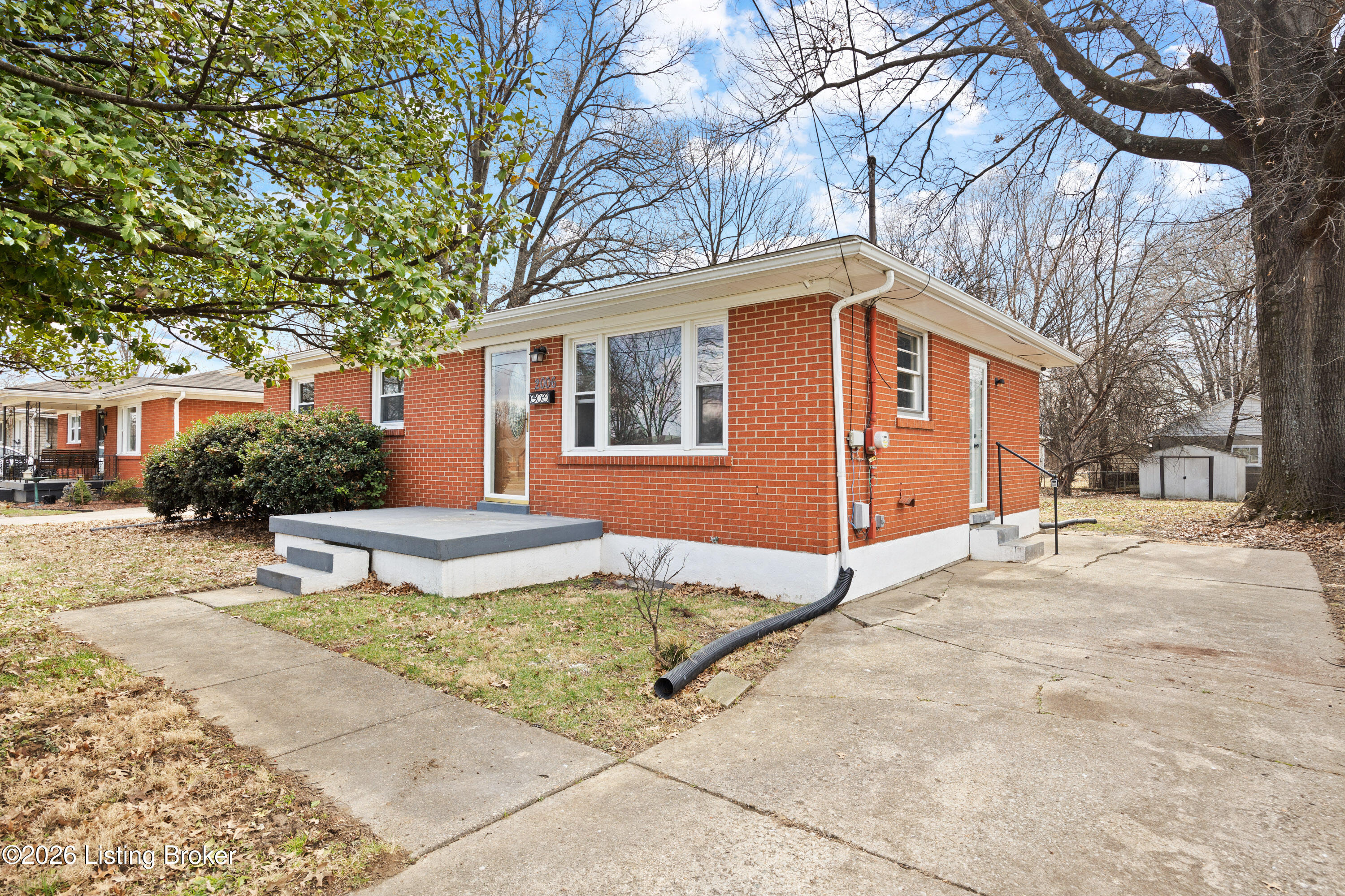 2006 Nelson Ave