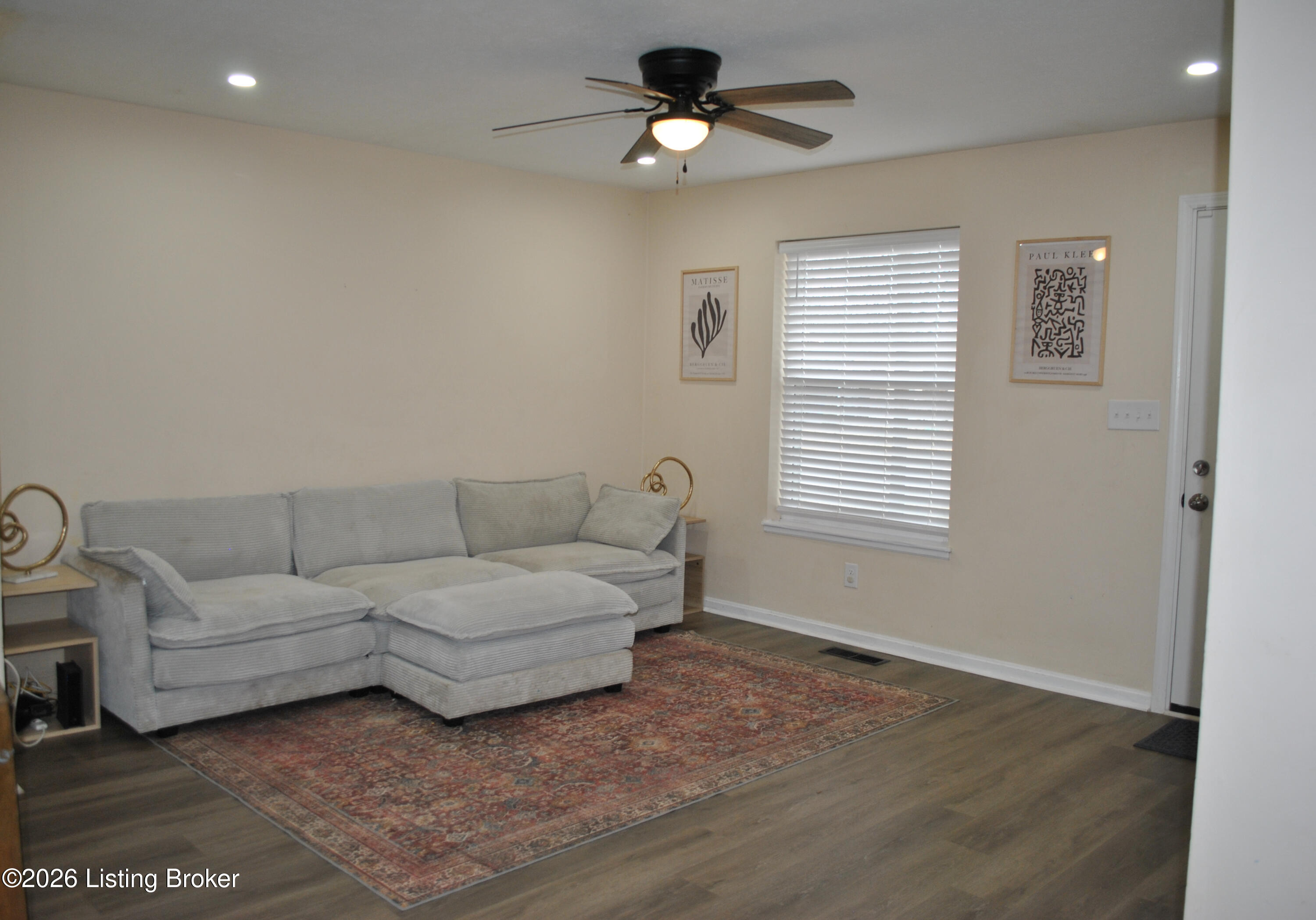 5824 Spicewood Ln