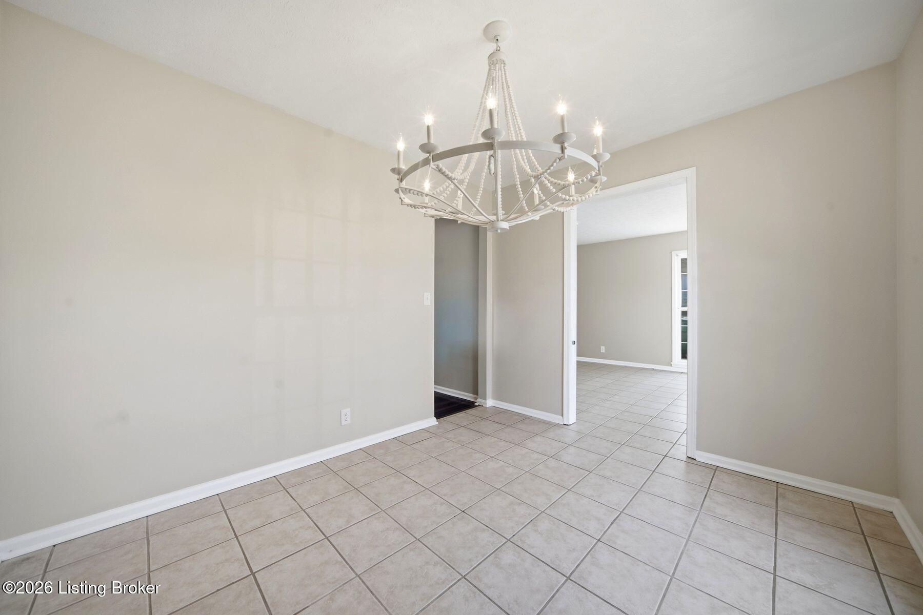 7905 Mary Sue Dr