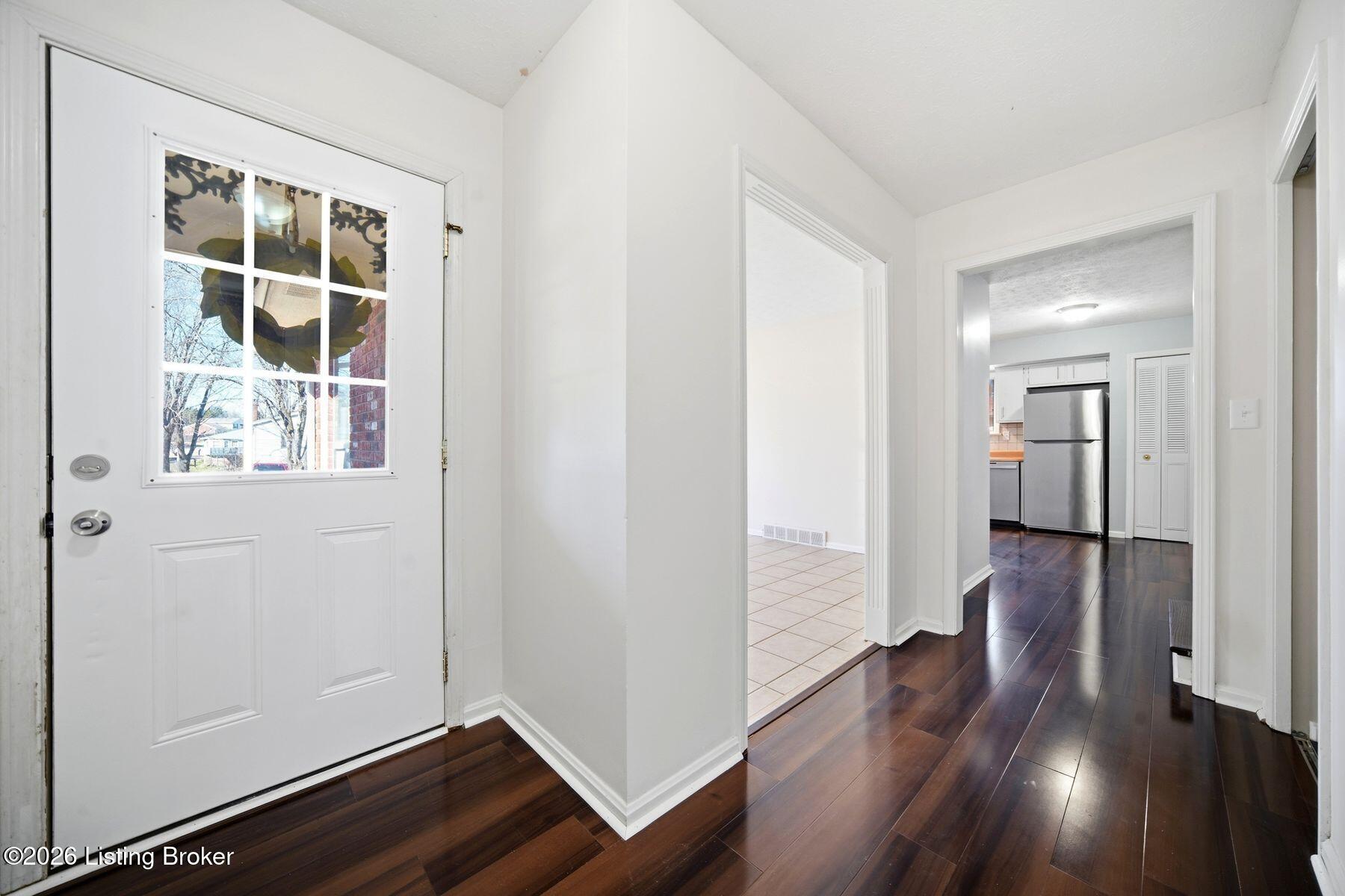 7905 Mary Sue Dr