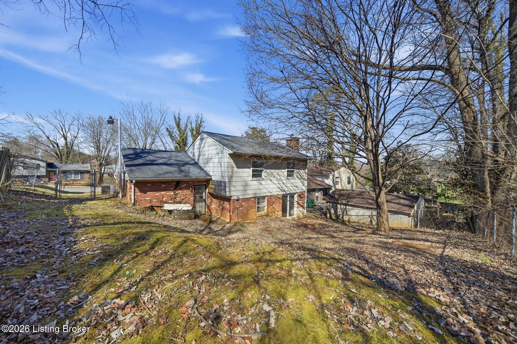 7905 Mary Sue Dr