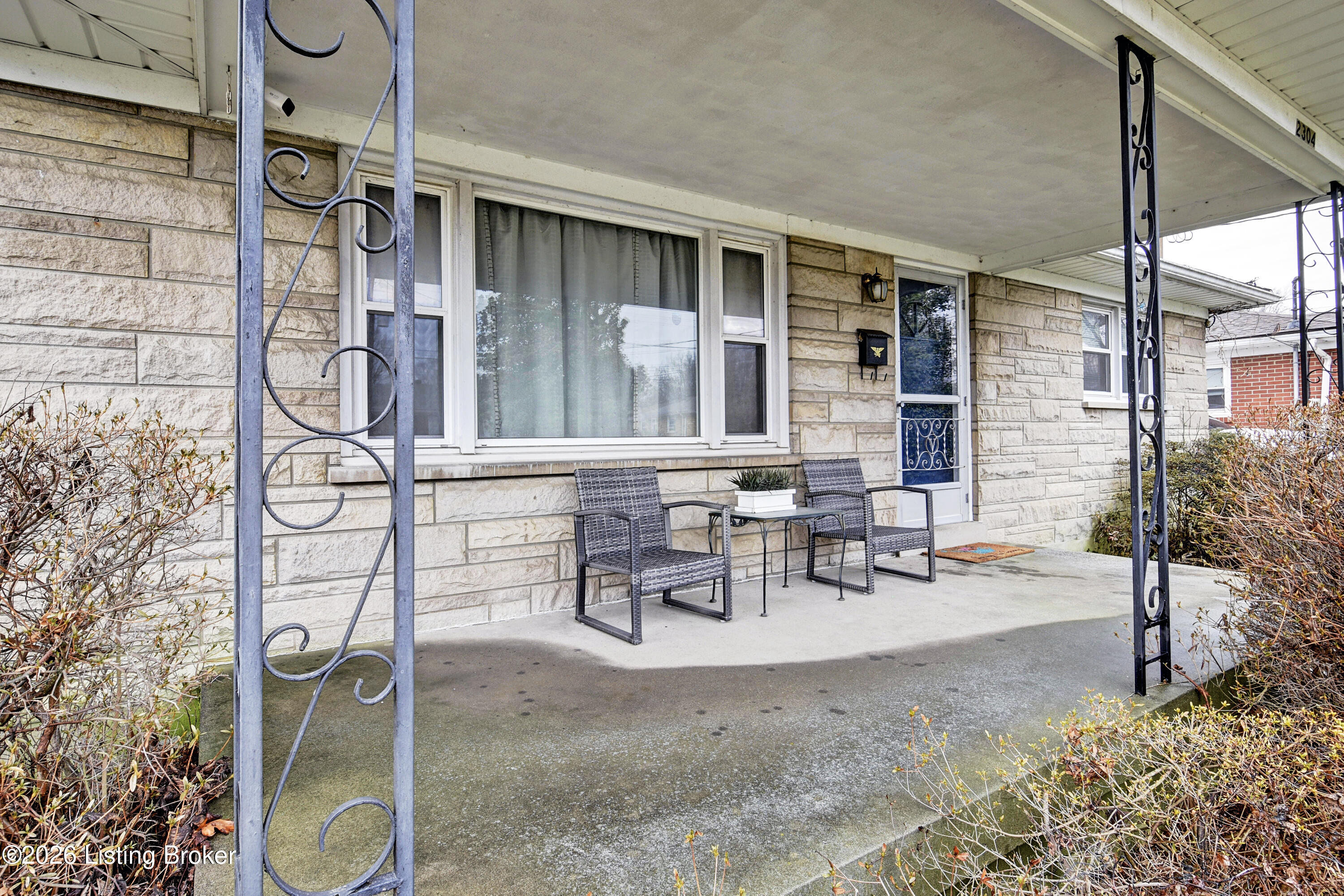 2304 Quinn Dr