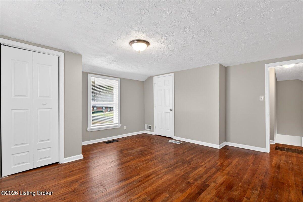 4313 Dover Rd