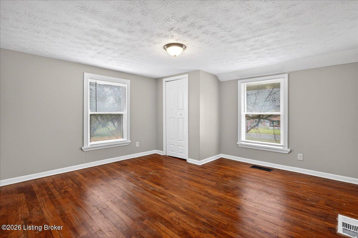 4313 Dover Rd