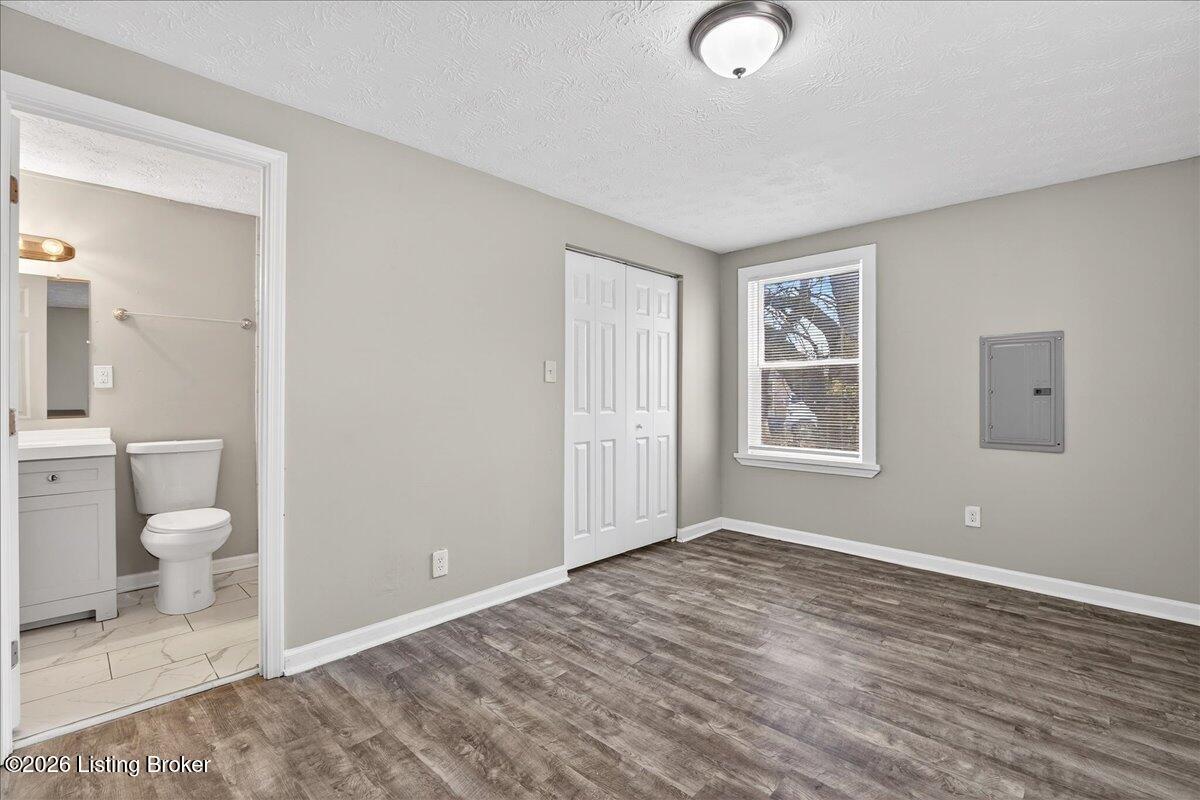 4313 Dover Rd