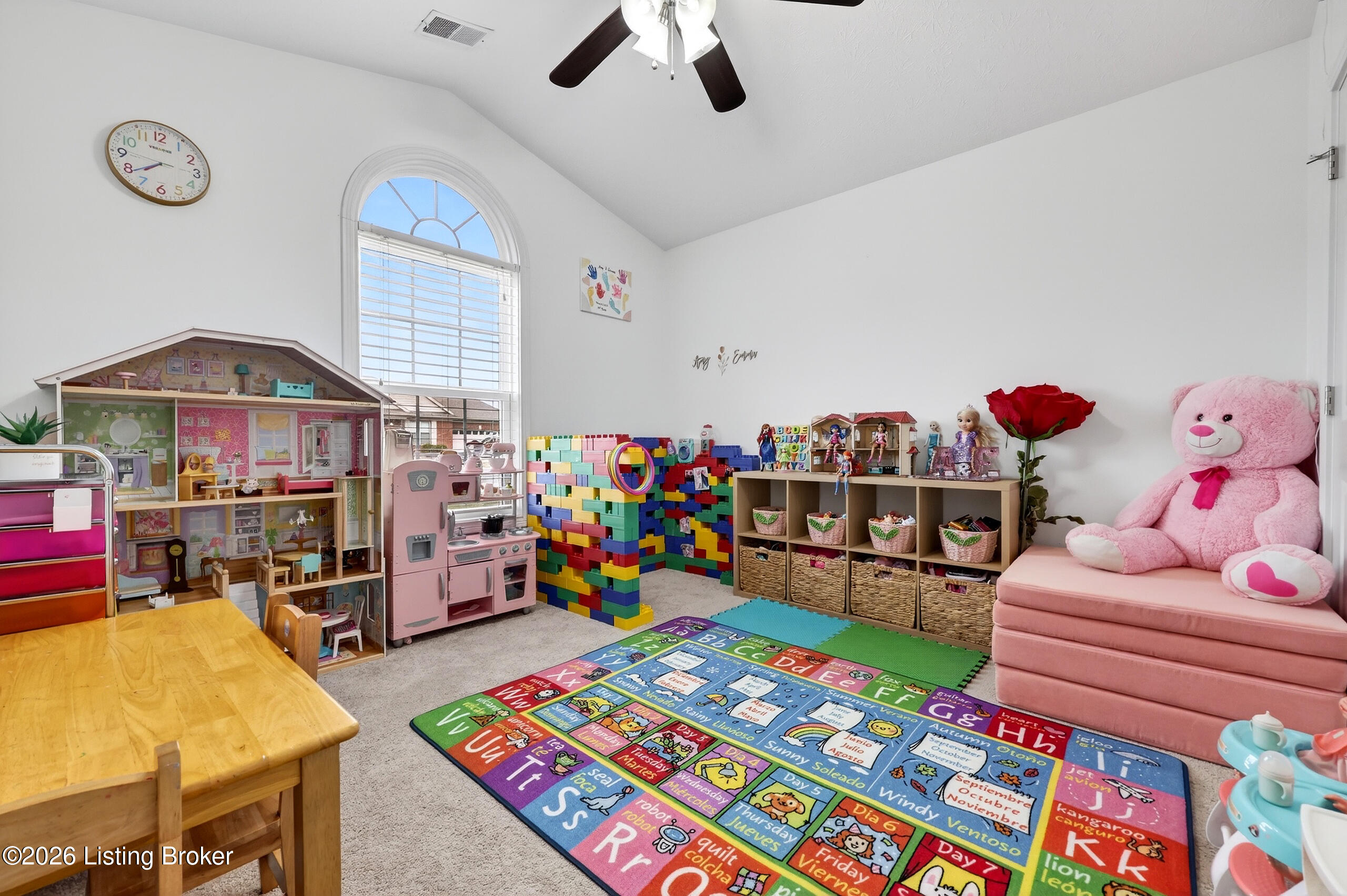 9815 Valley Farms Blvd