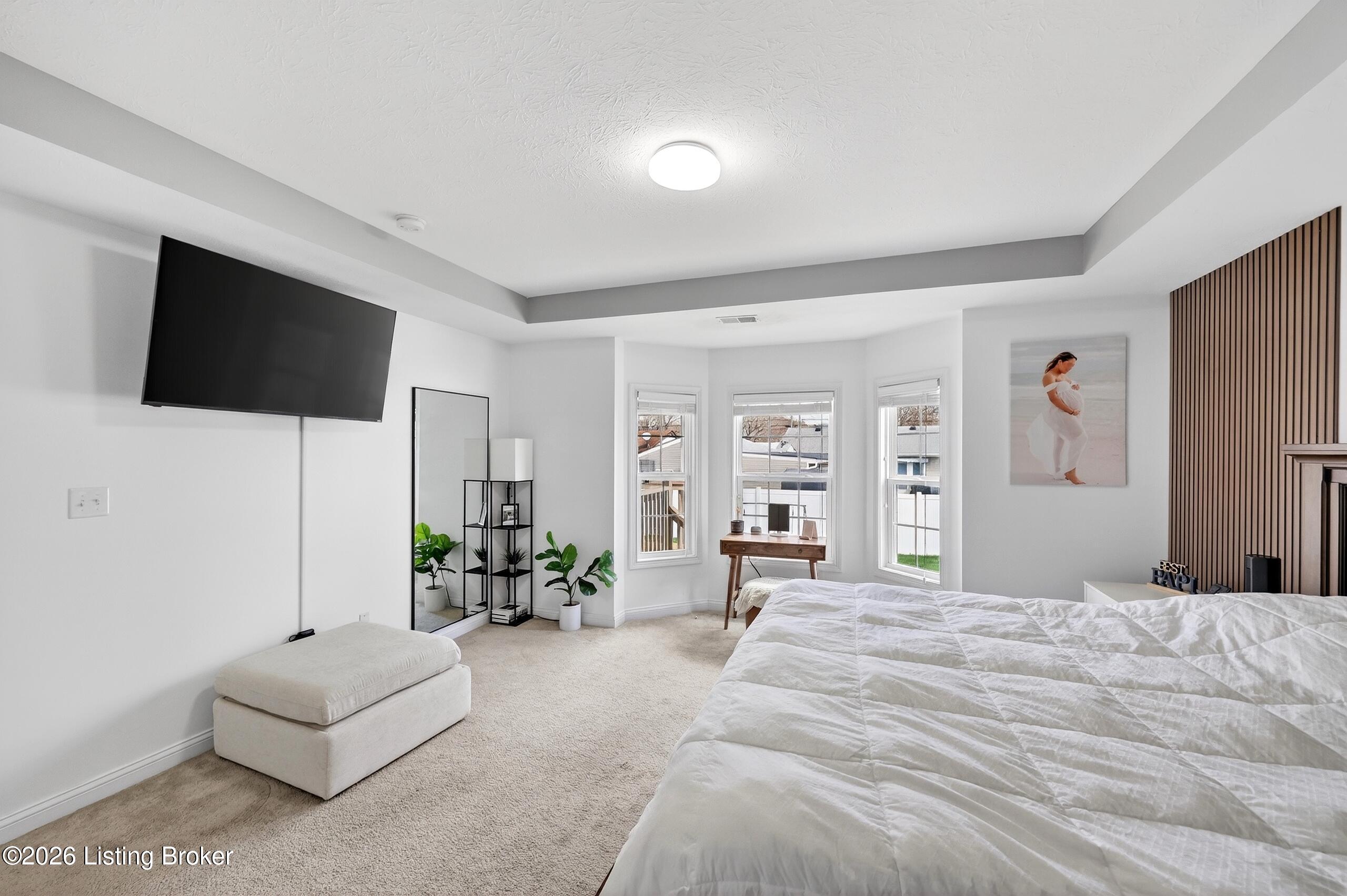 9815 Valley Farms Blvd