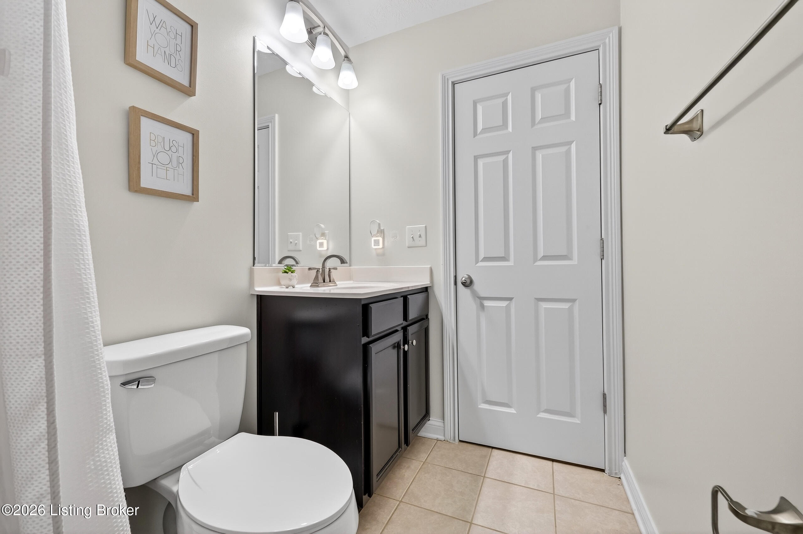 9815 Valley Farms Blvd