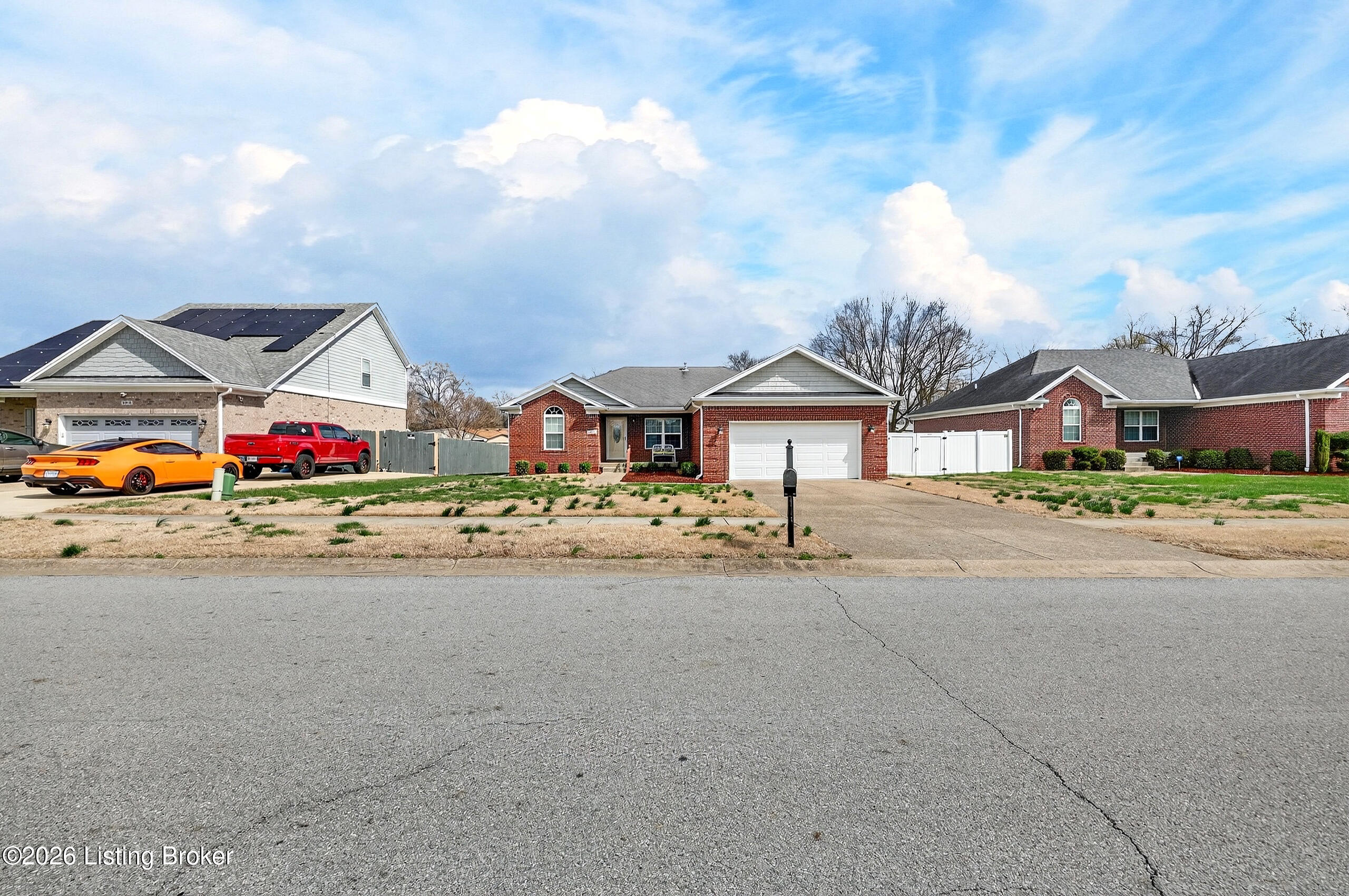 9815 Valley Farms Blvd