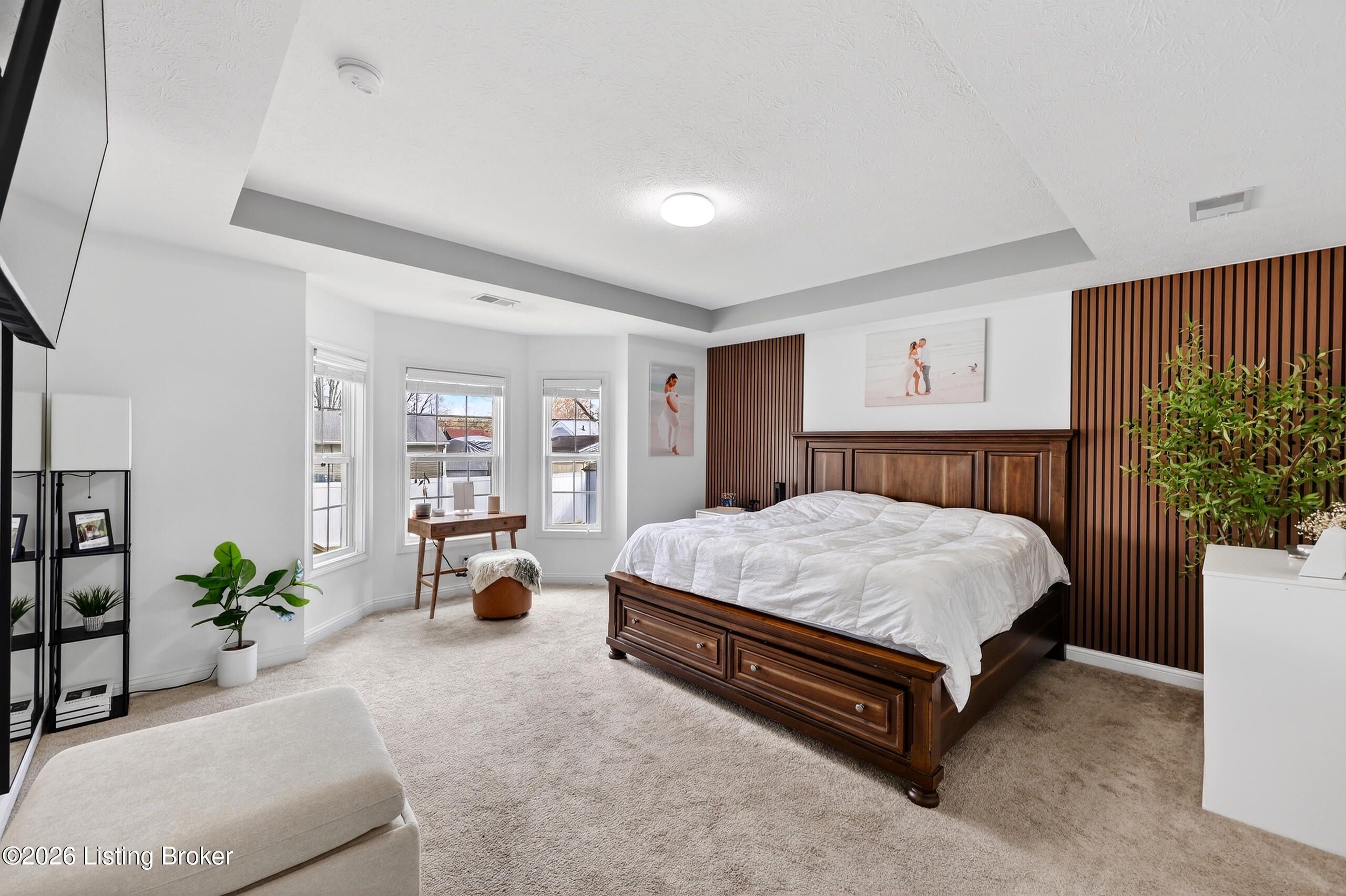 9815 Valley Farms Blvd