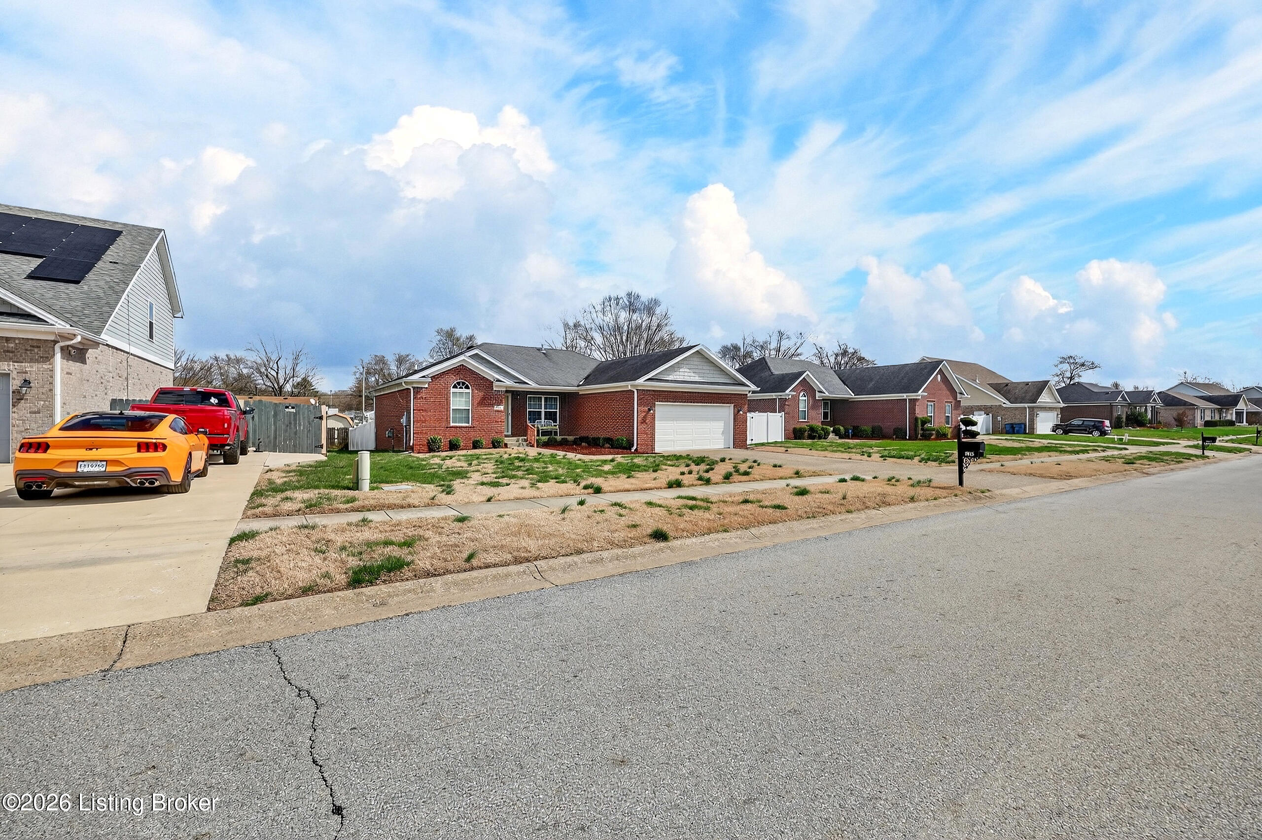 9815 Valley Farms Blvd