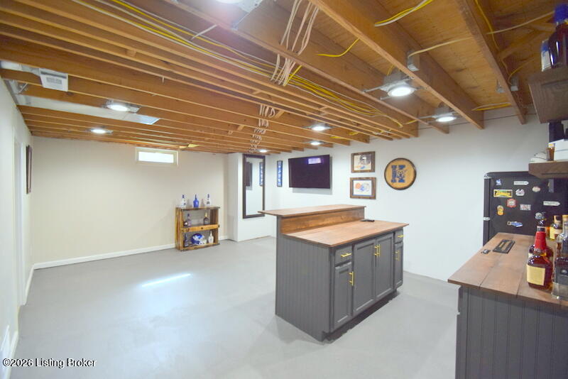 3313 Enridge Dr