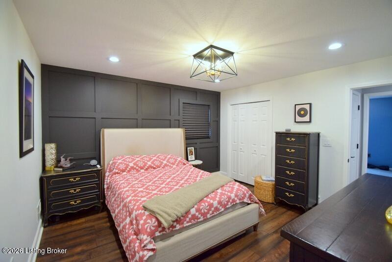 3313 Enridge Dr