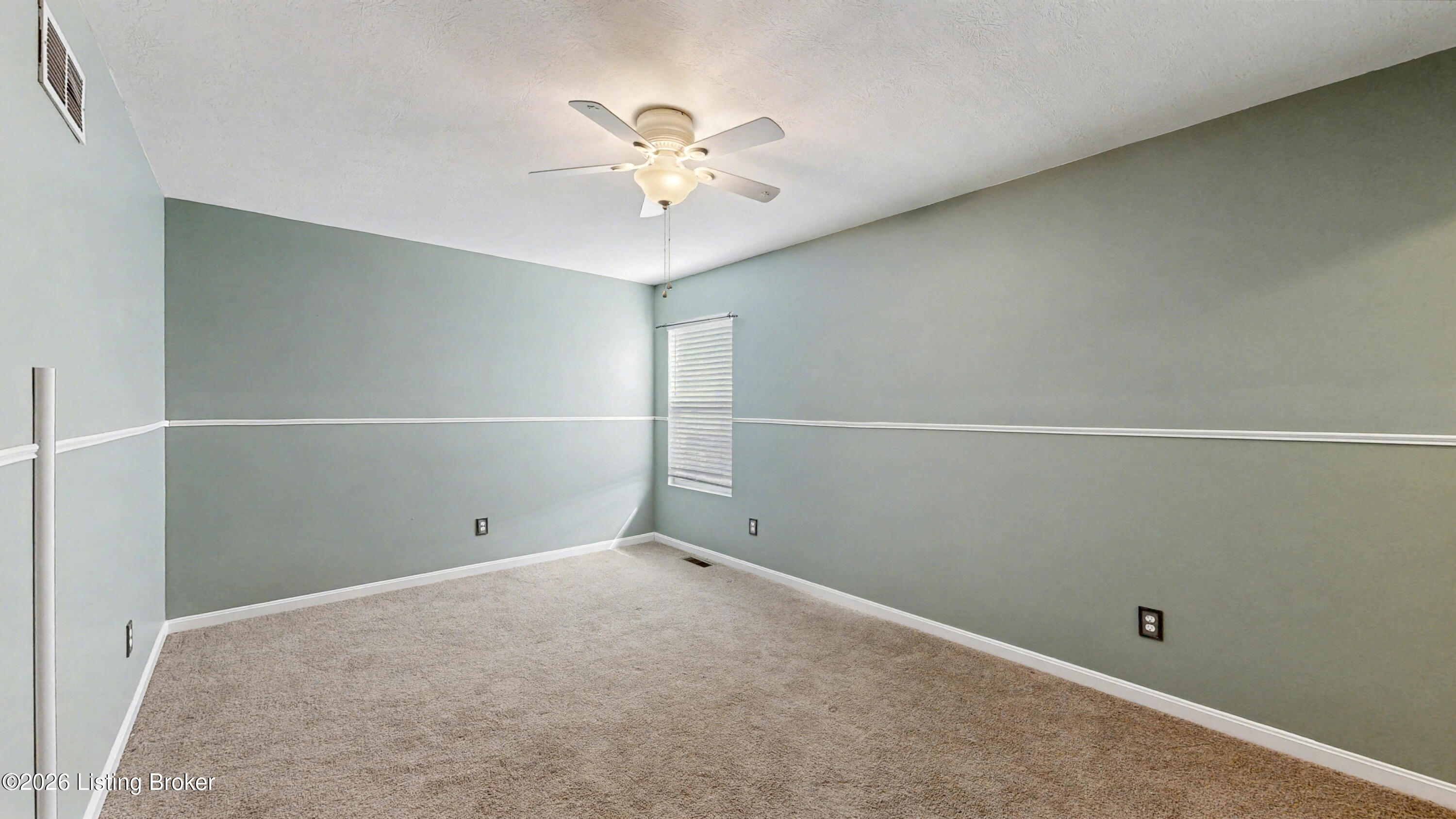 6057 Edgemont Way