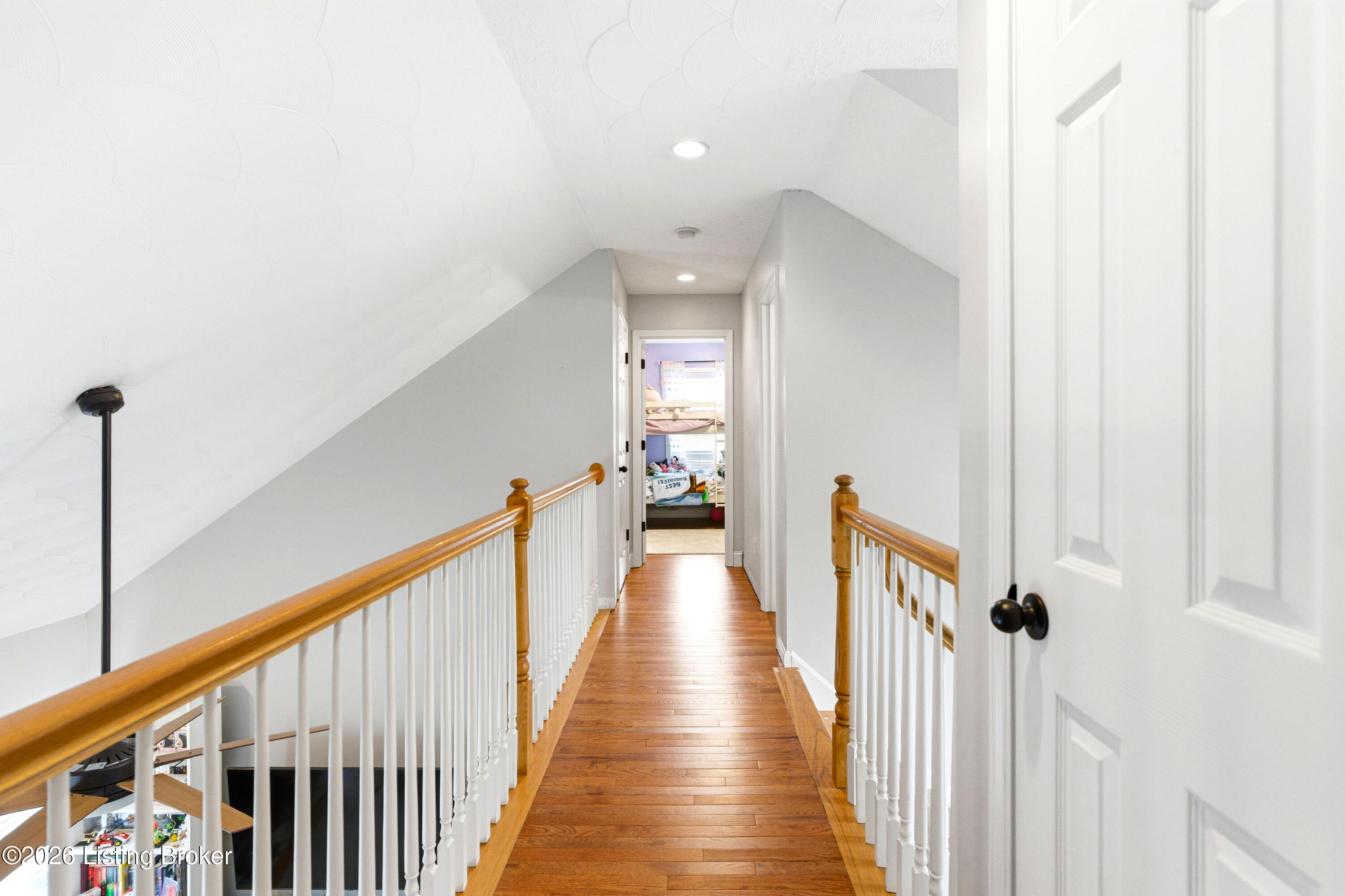 517 Chieftain Dr