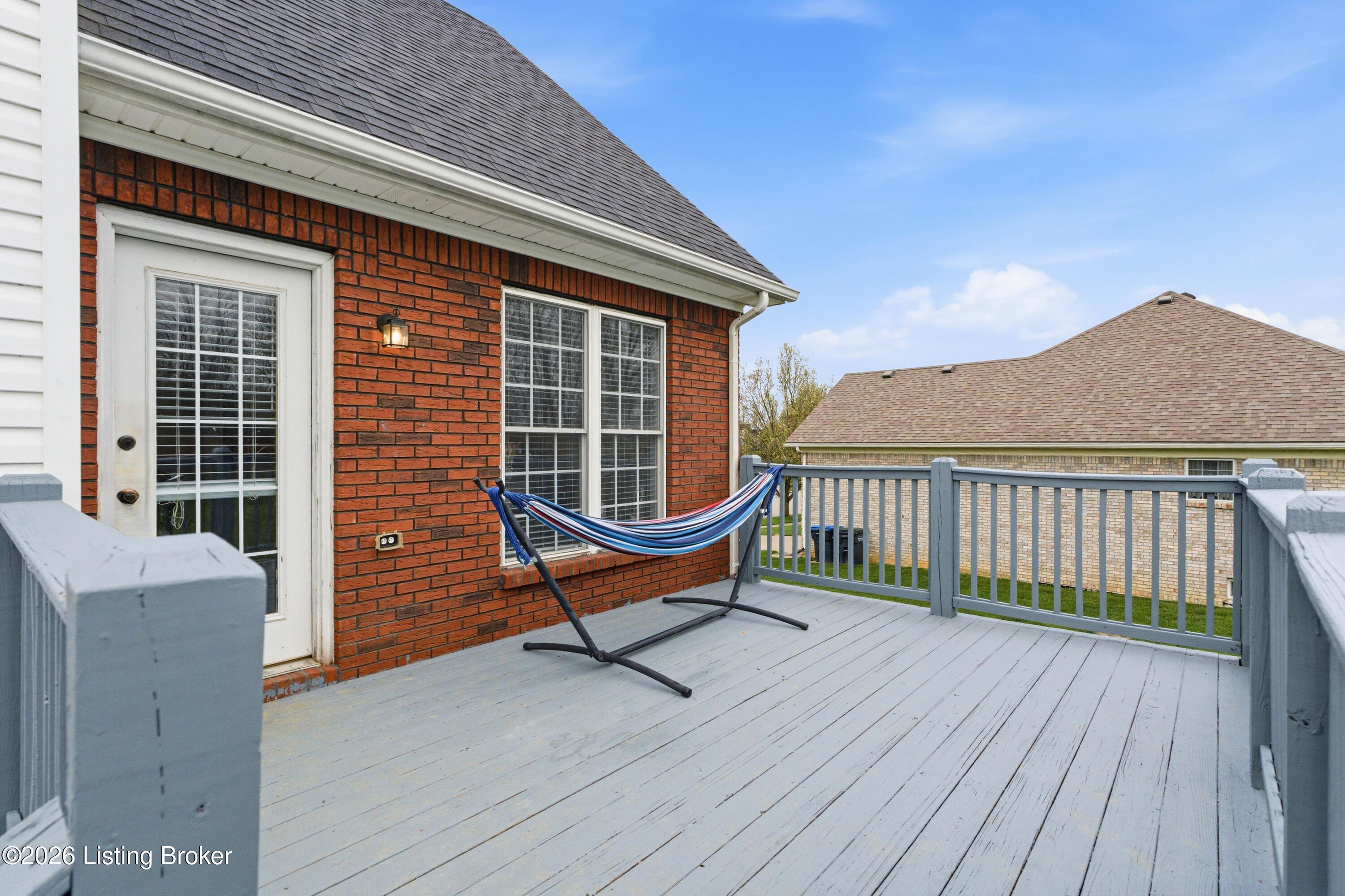 517 Chieftain Dr