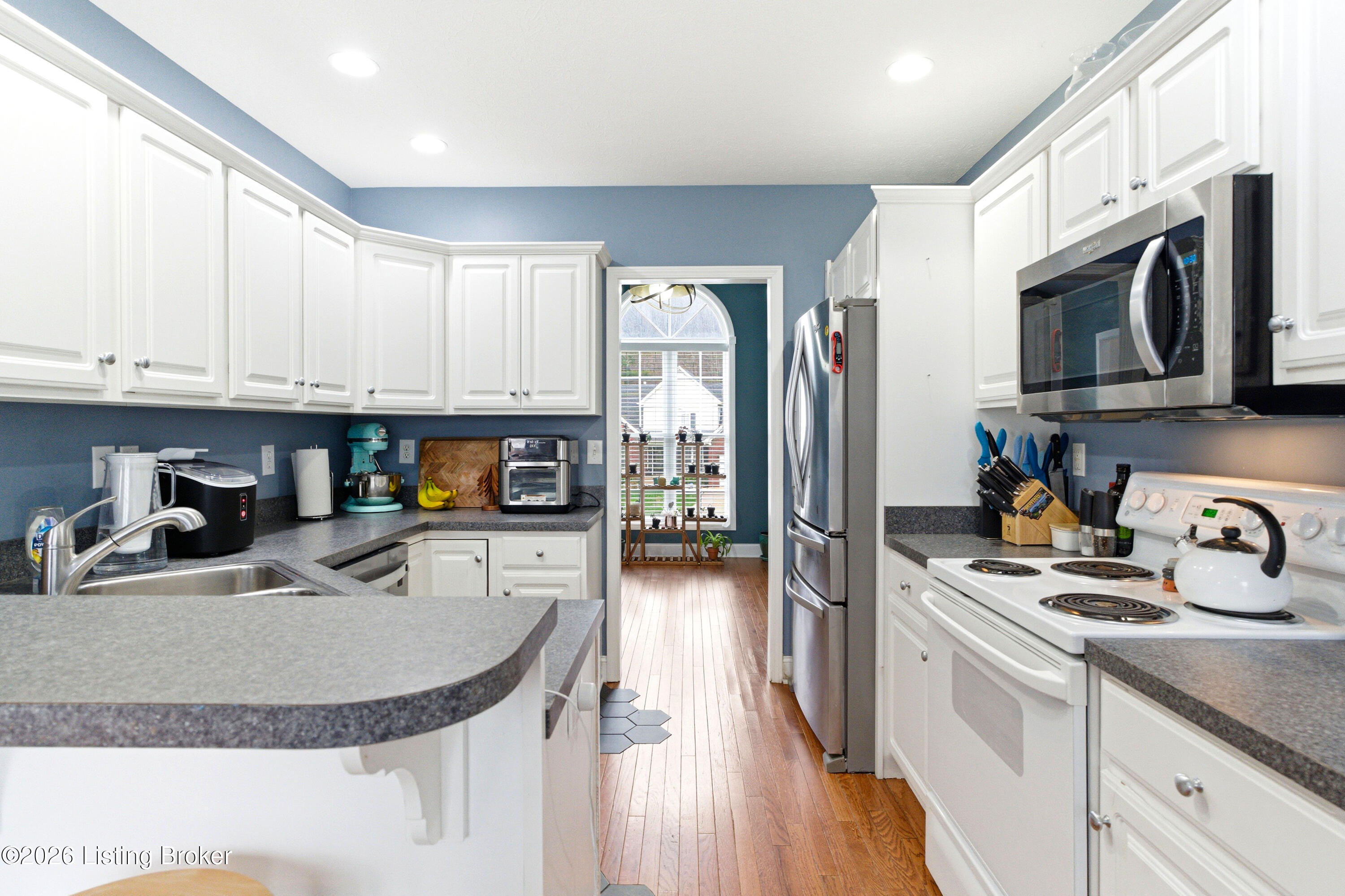 517 Chieftain Dr