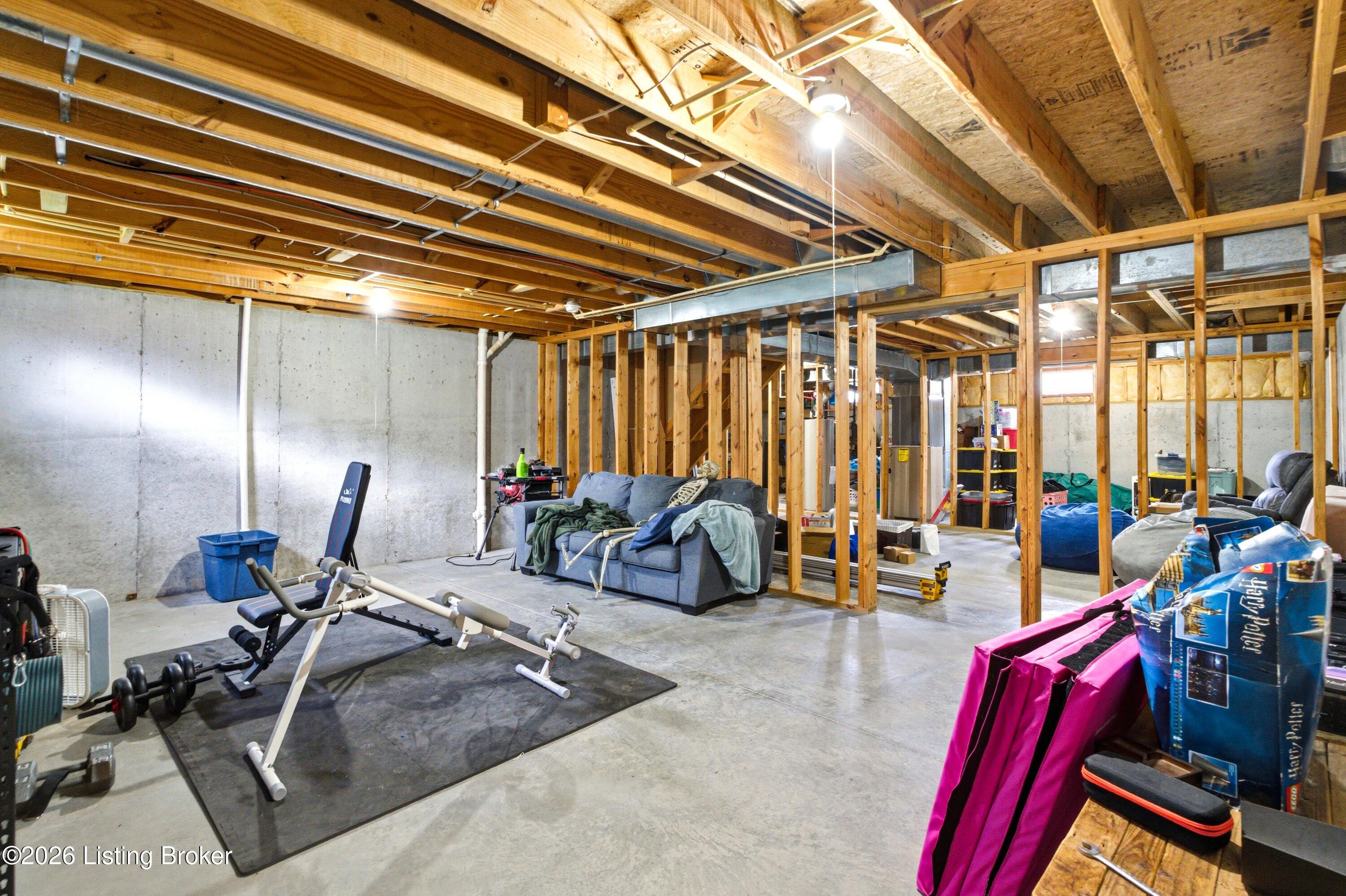 517 Chieftain Dr