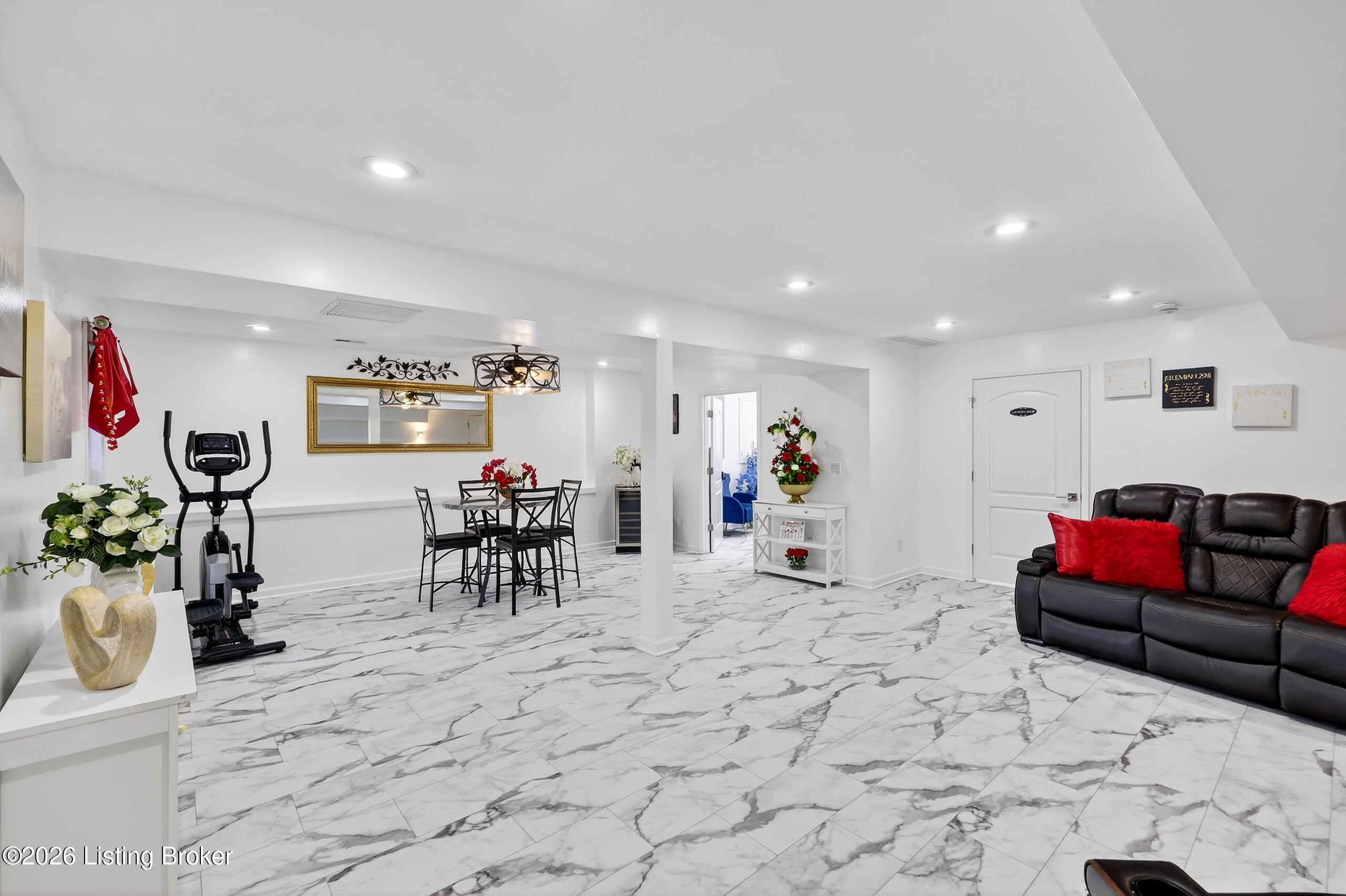 7311 Brook Meadow Dr