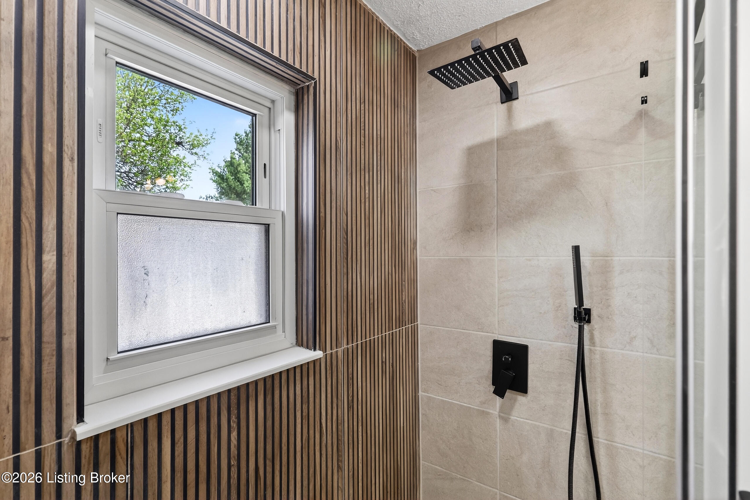 10110 Closterwood Dr