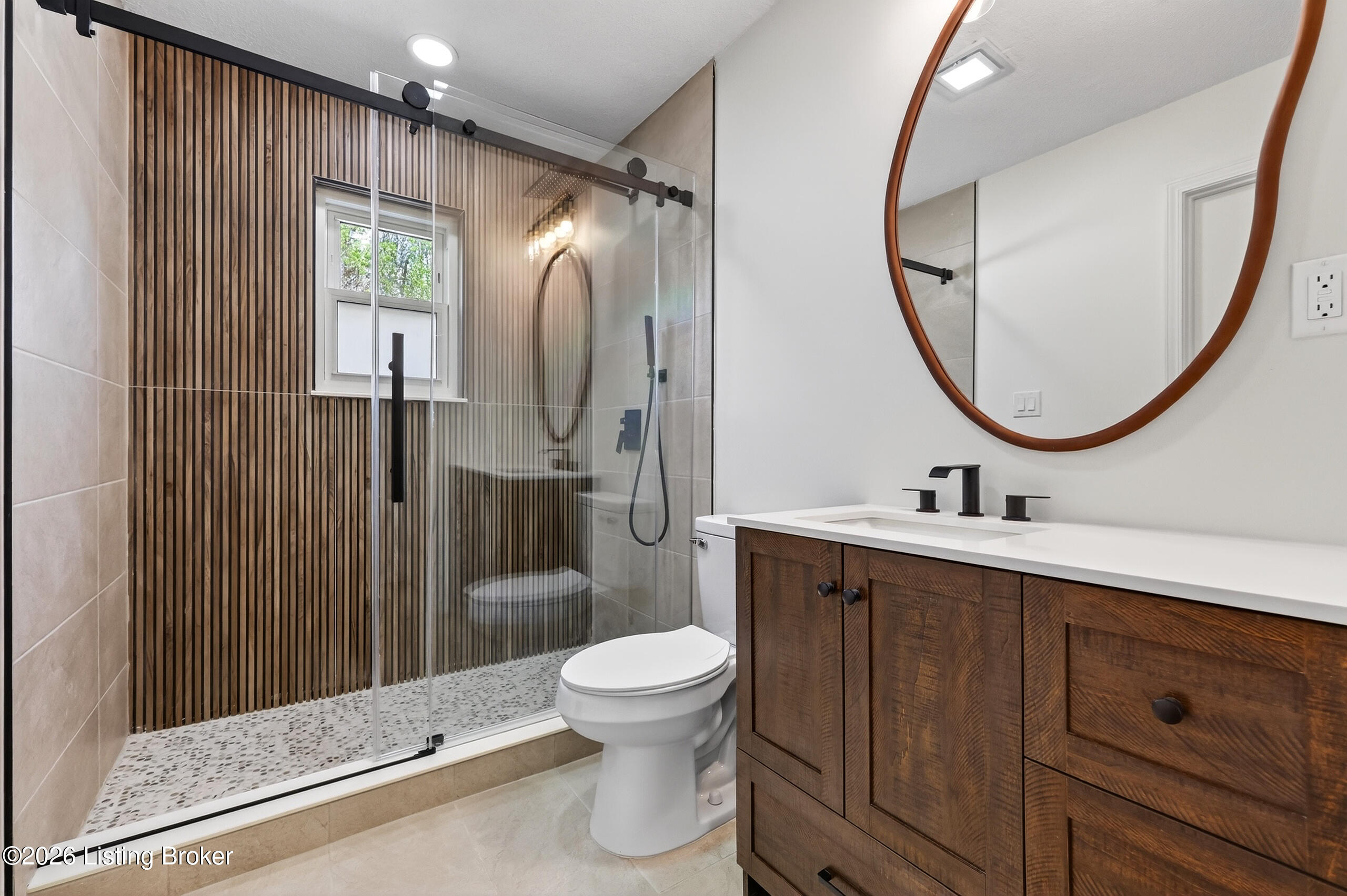 10110 Closterwood Dr