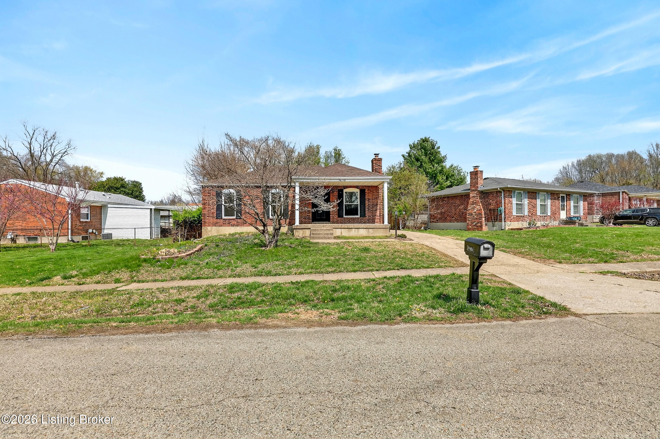 10110 Closterwood Dr