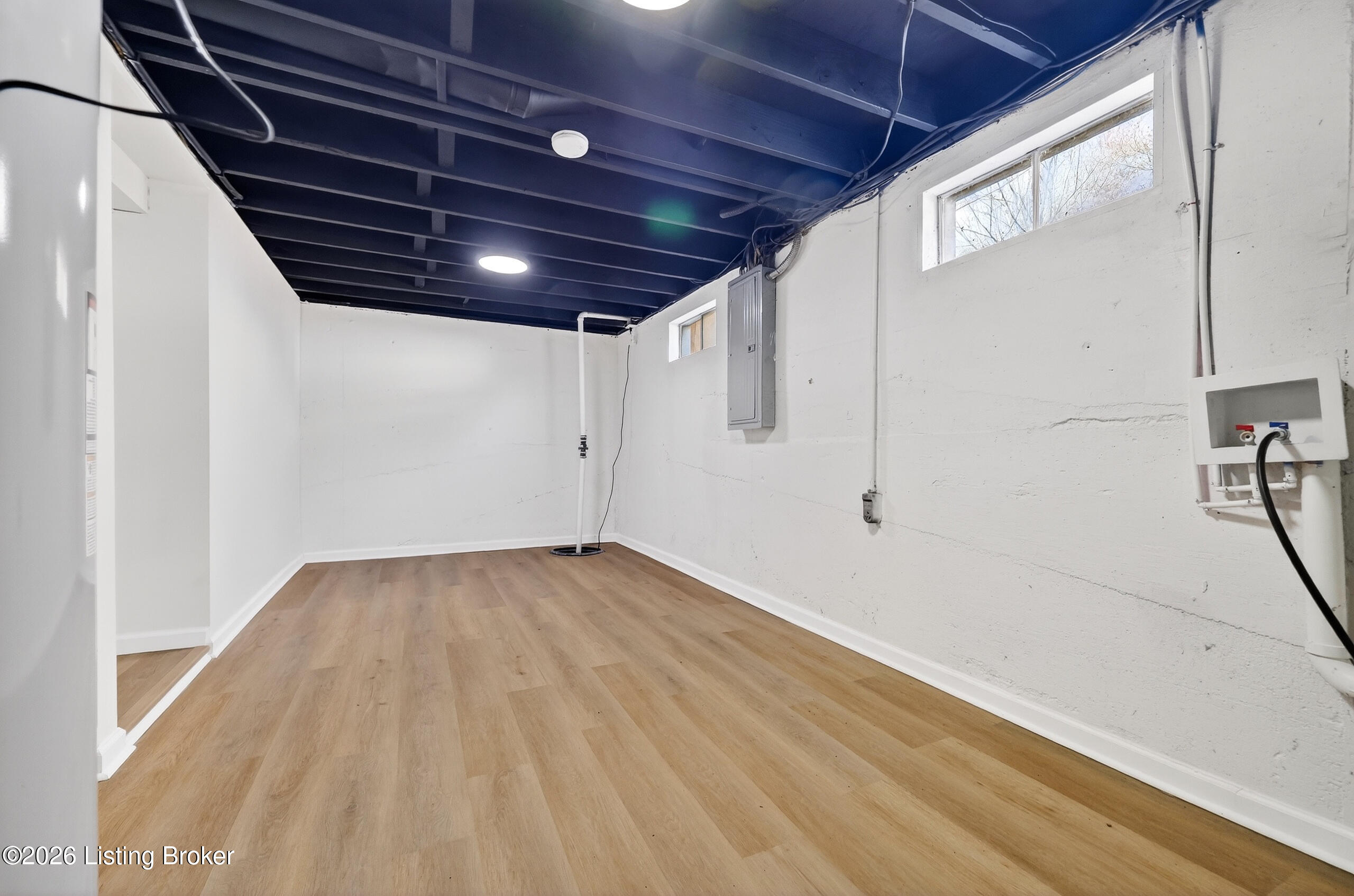 10110 Closterwood Dr