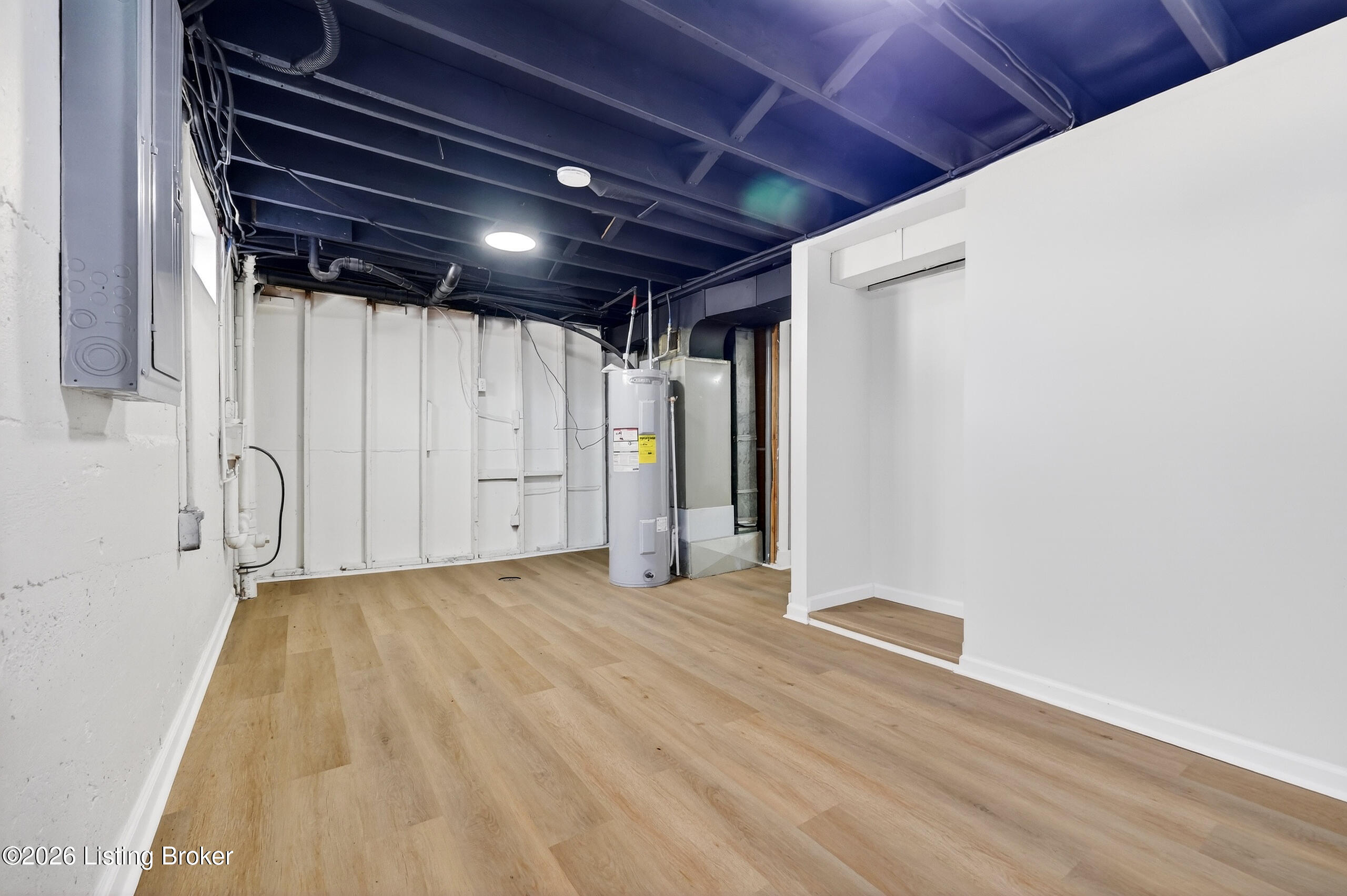 10110 Closterwood Dr