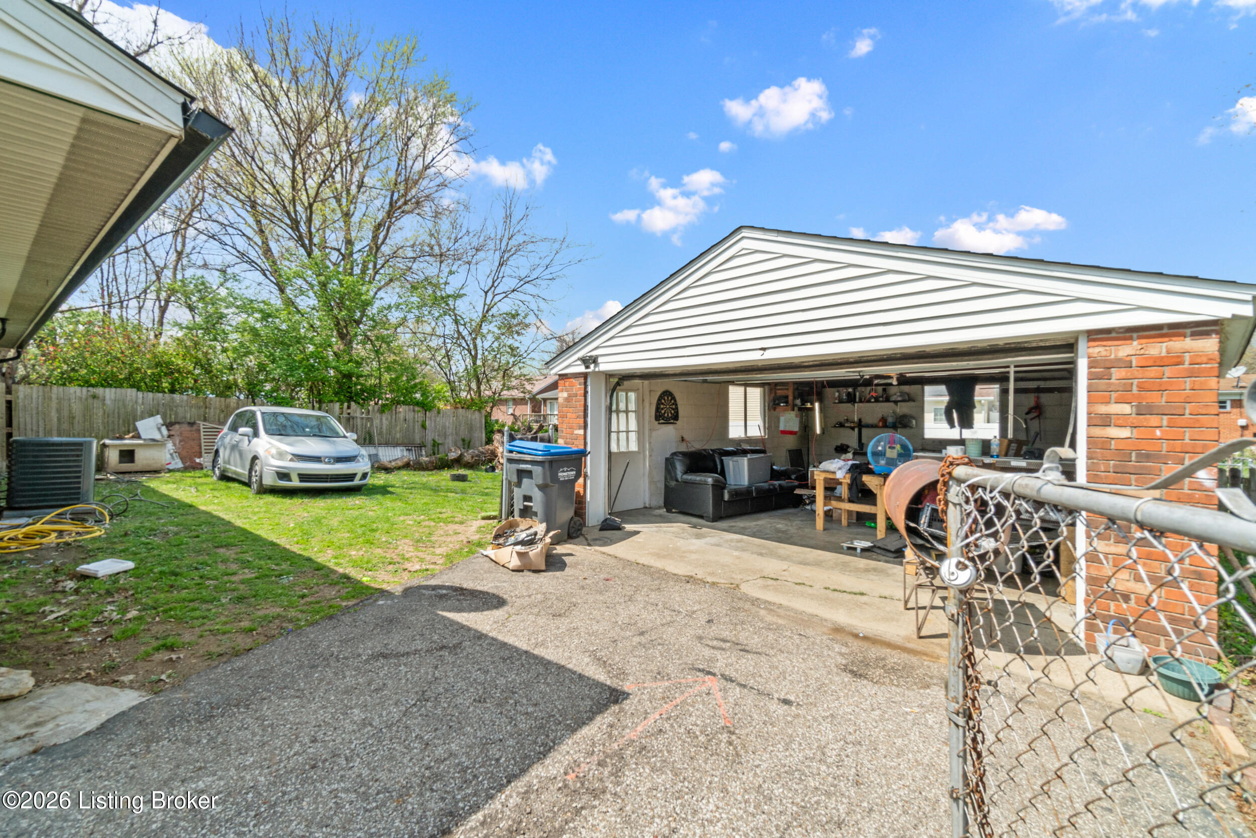 5200 Robinwood Rd