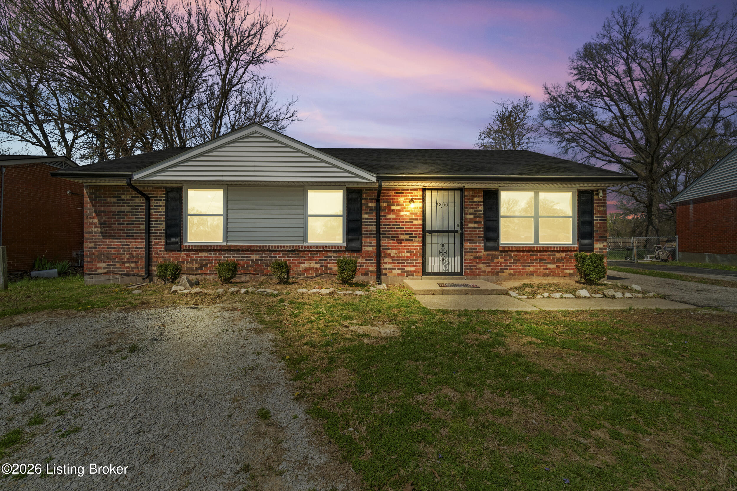 5200 Robinwood Rd
