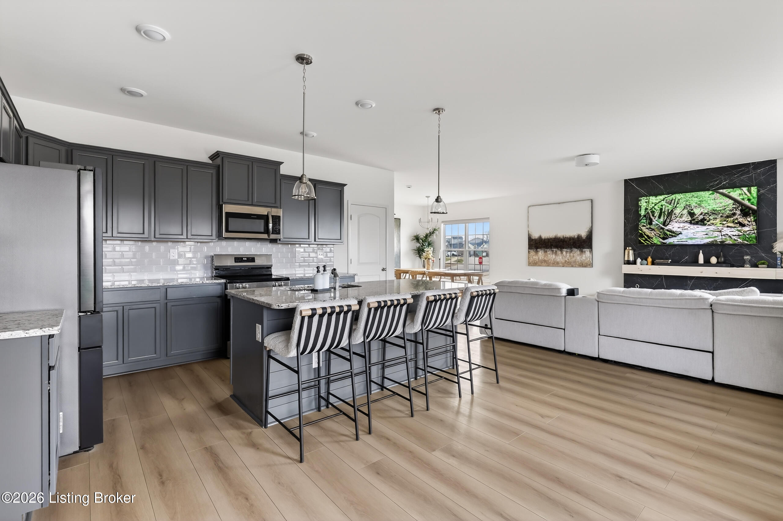 11946 Cascade Falls Trail