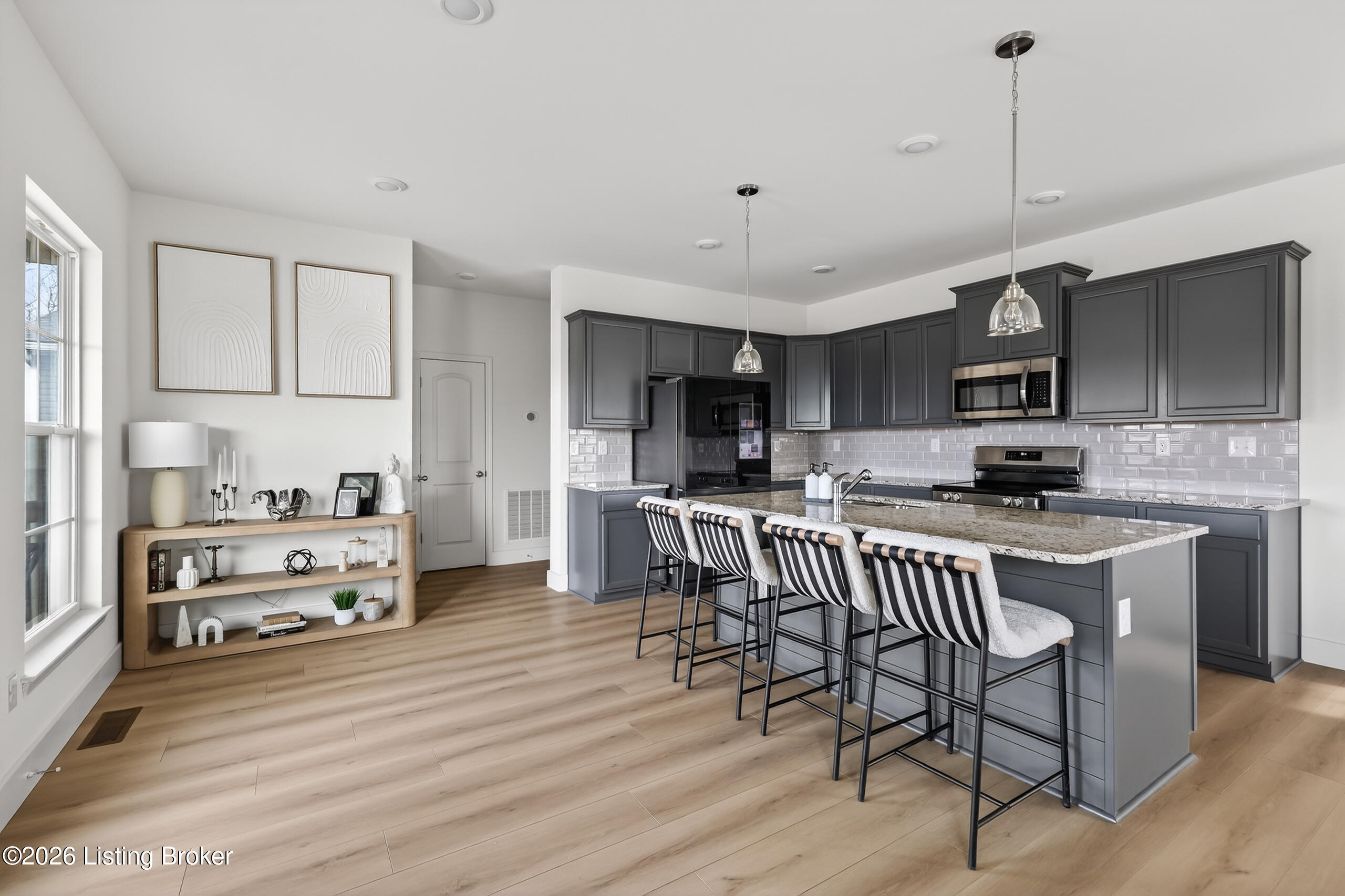 11946 Cascade Falls Trail