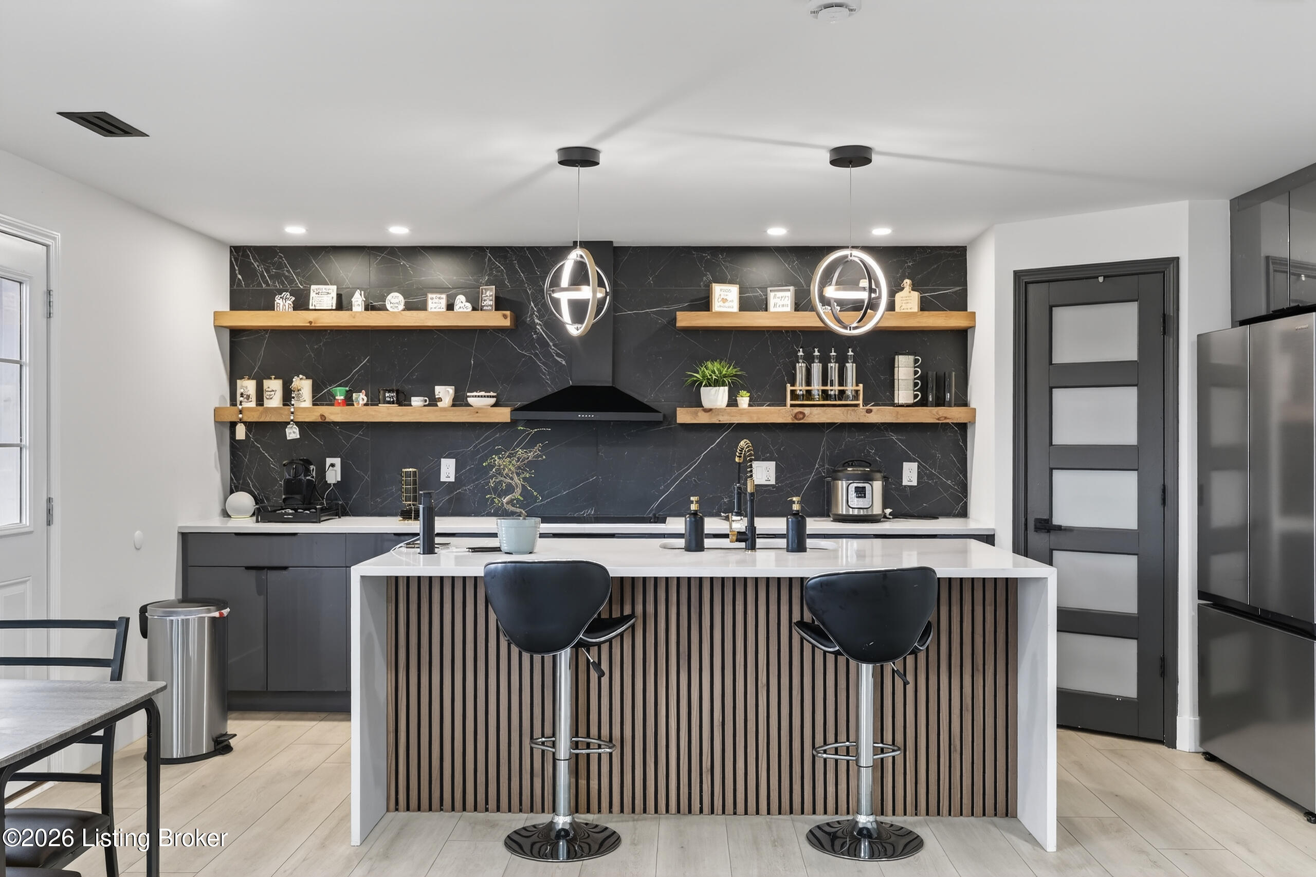 11946 Cascade Falls Trail