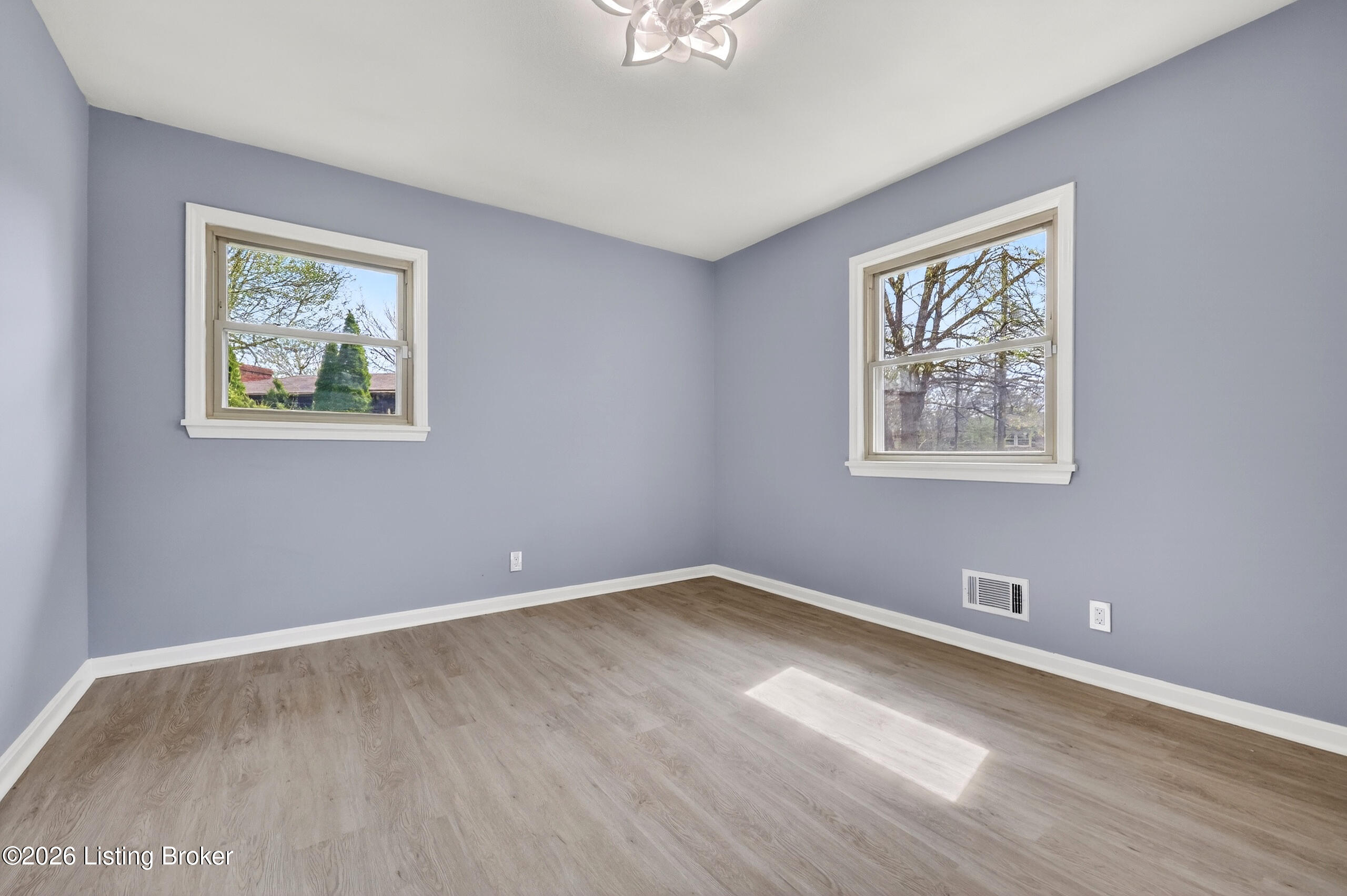 4002 Dover Ct