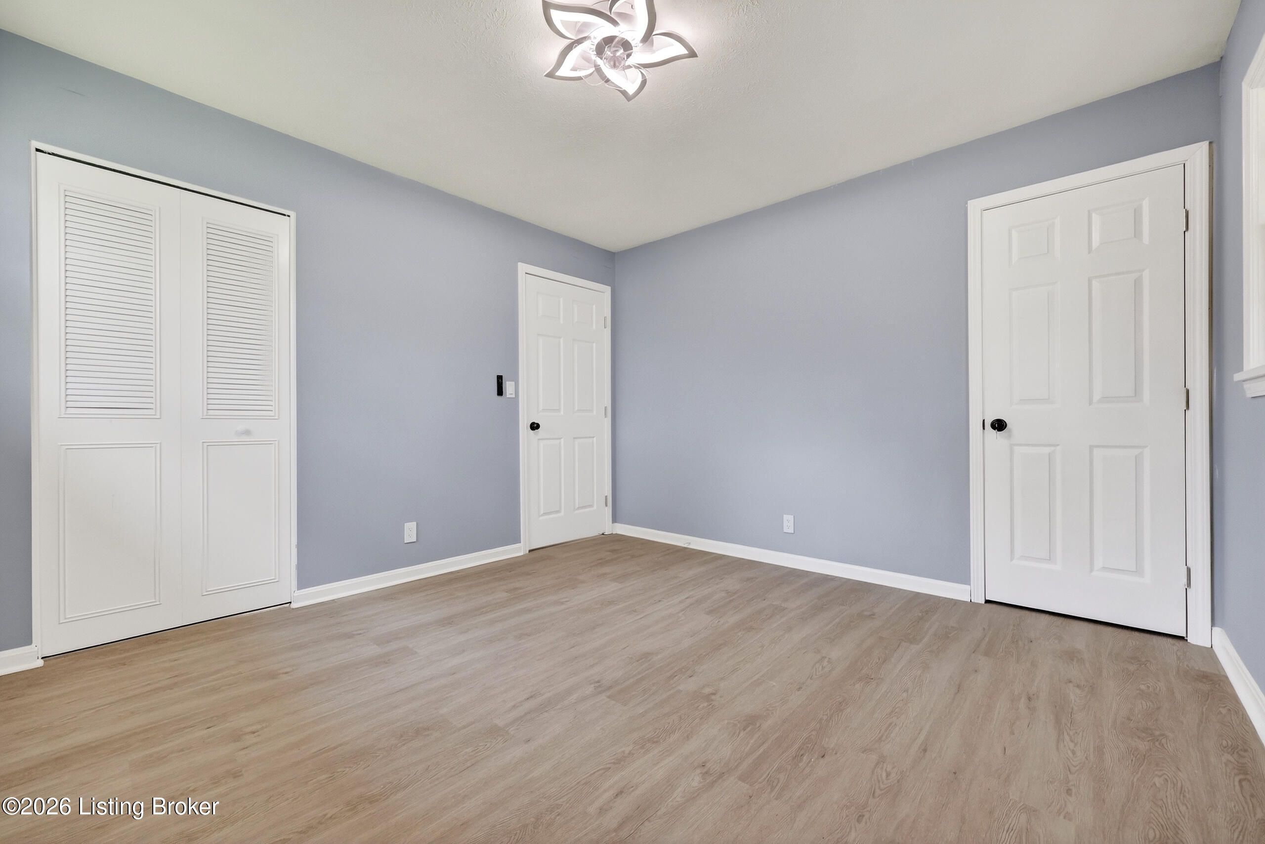 4002 Dover Ct