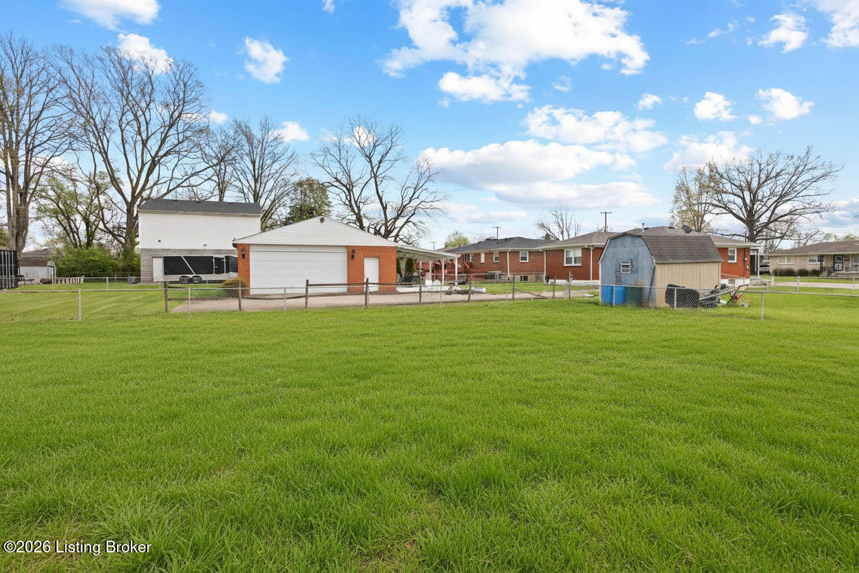 2403 Elkhorn Ln