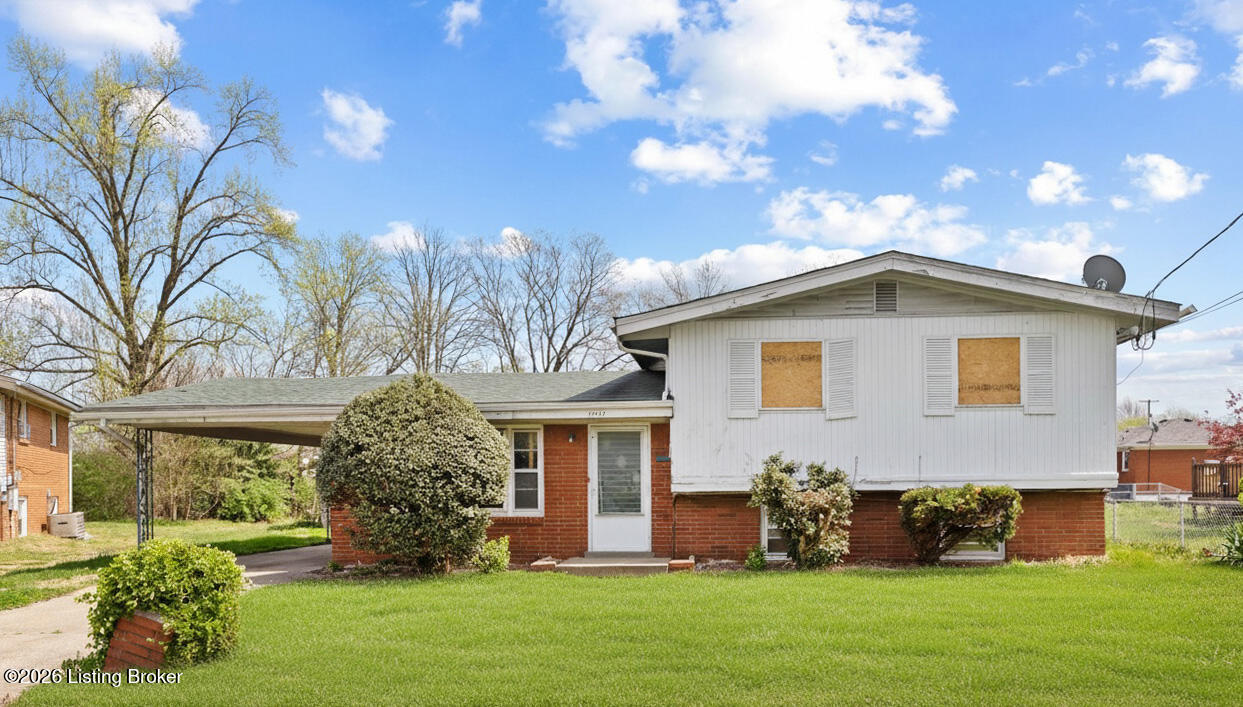 2403 Elkhorn Ln