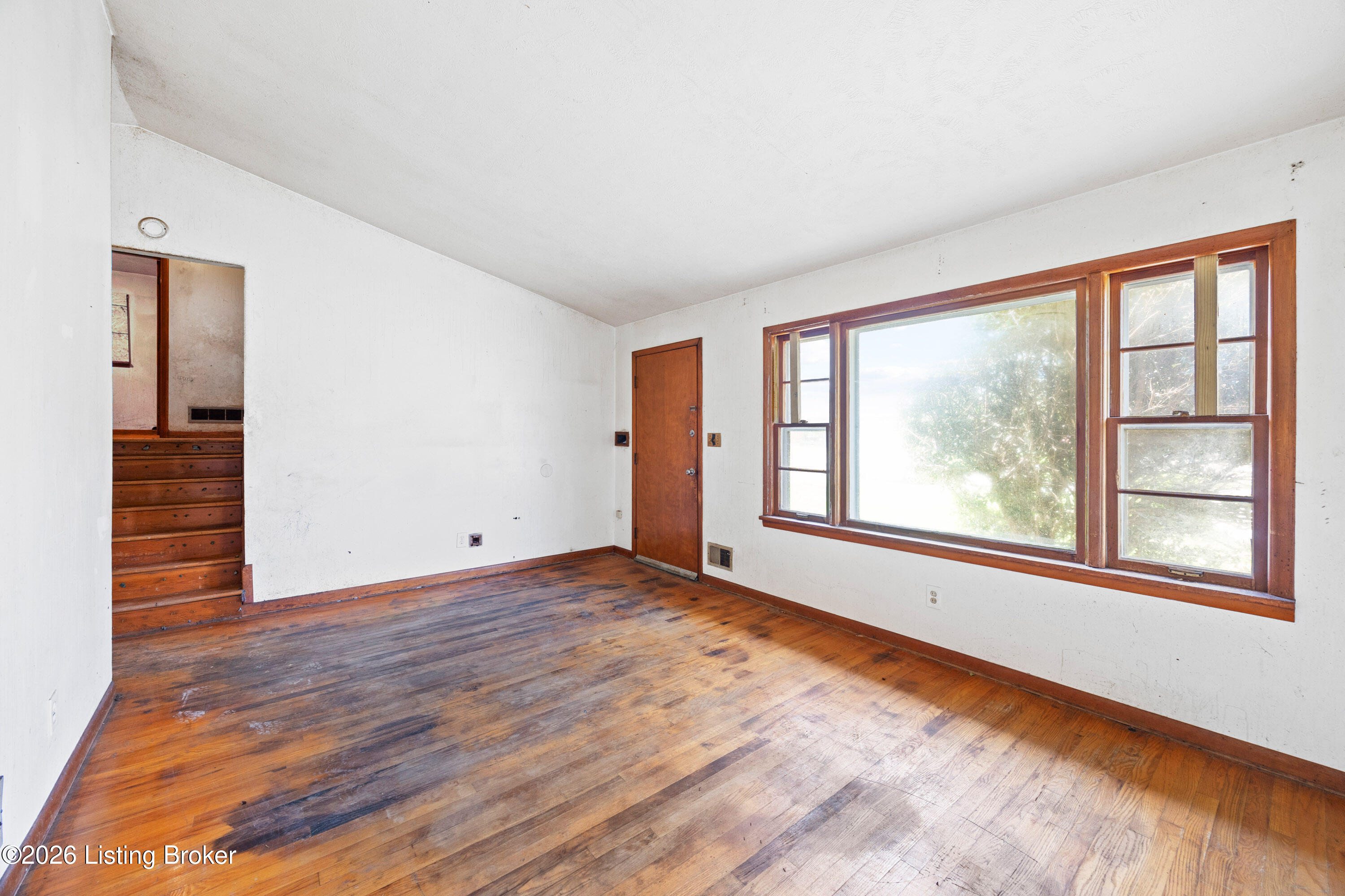 2403 Elkhorn Ln