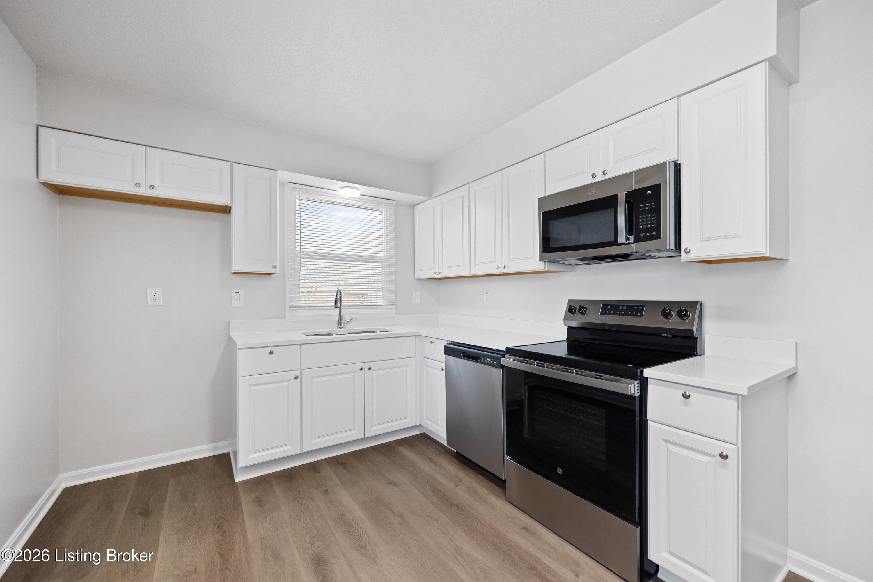 4100 Caven Ct